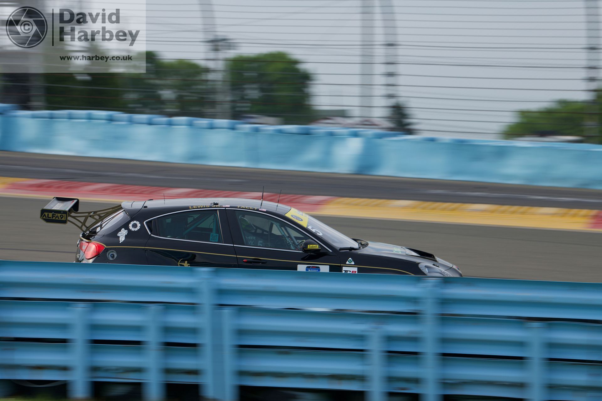 photographing the Sahlen’s Six Hours at Watkins Glen