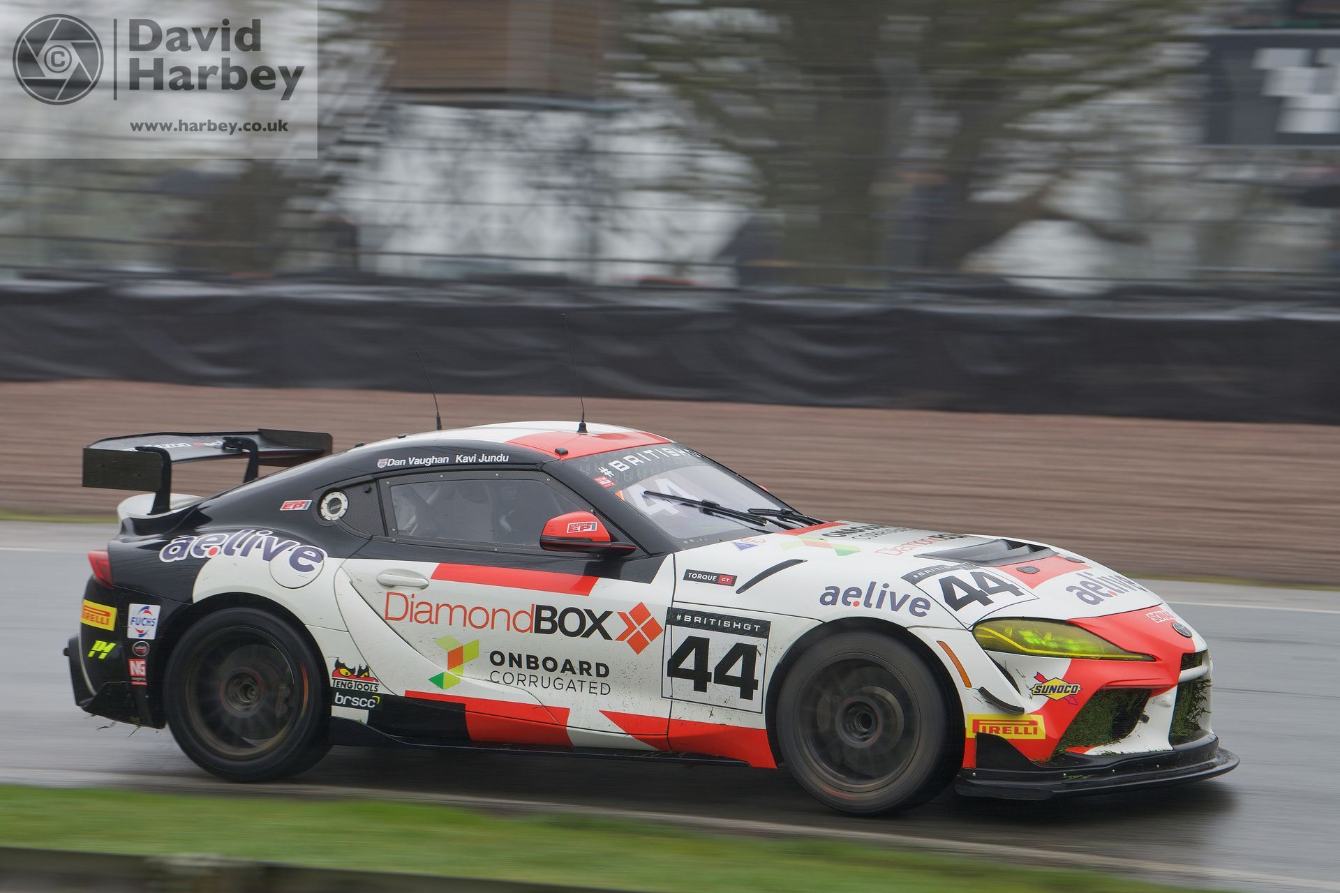 Taking photos of the British GT cars at Oulton Park