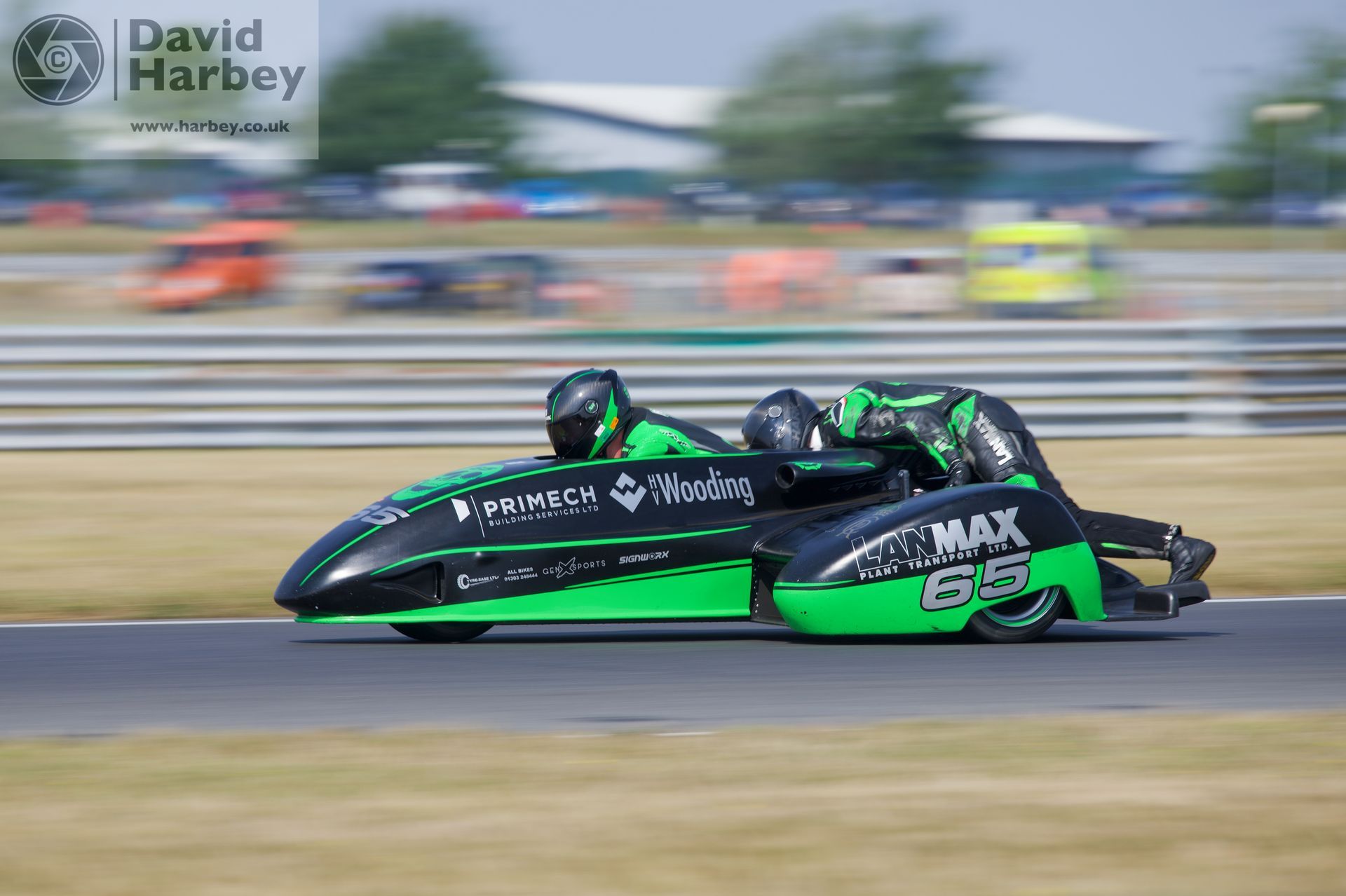 Bemsee sidecar racing at Snetterton