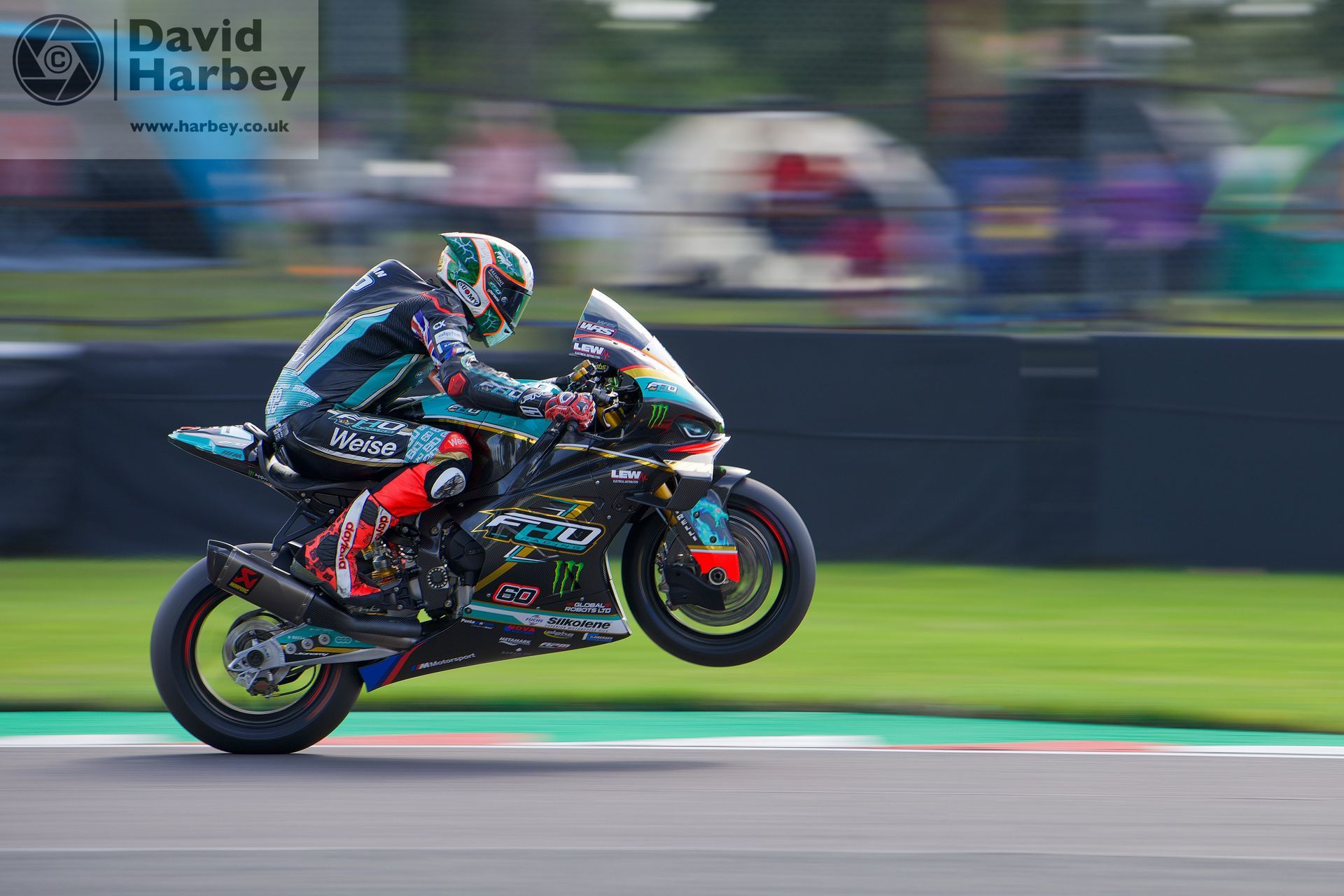 Peter Hickman BSB round 9 from Oulton Park