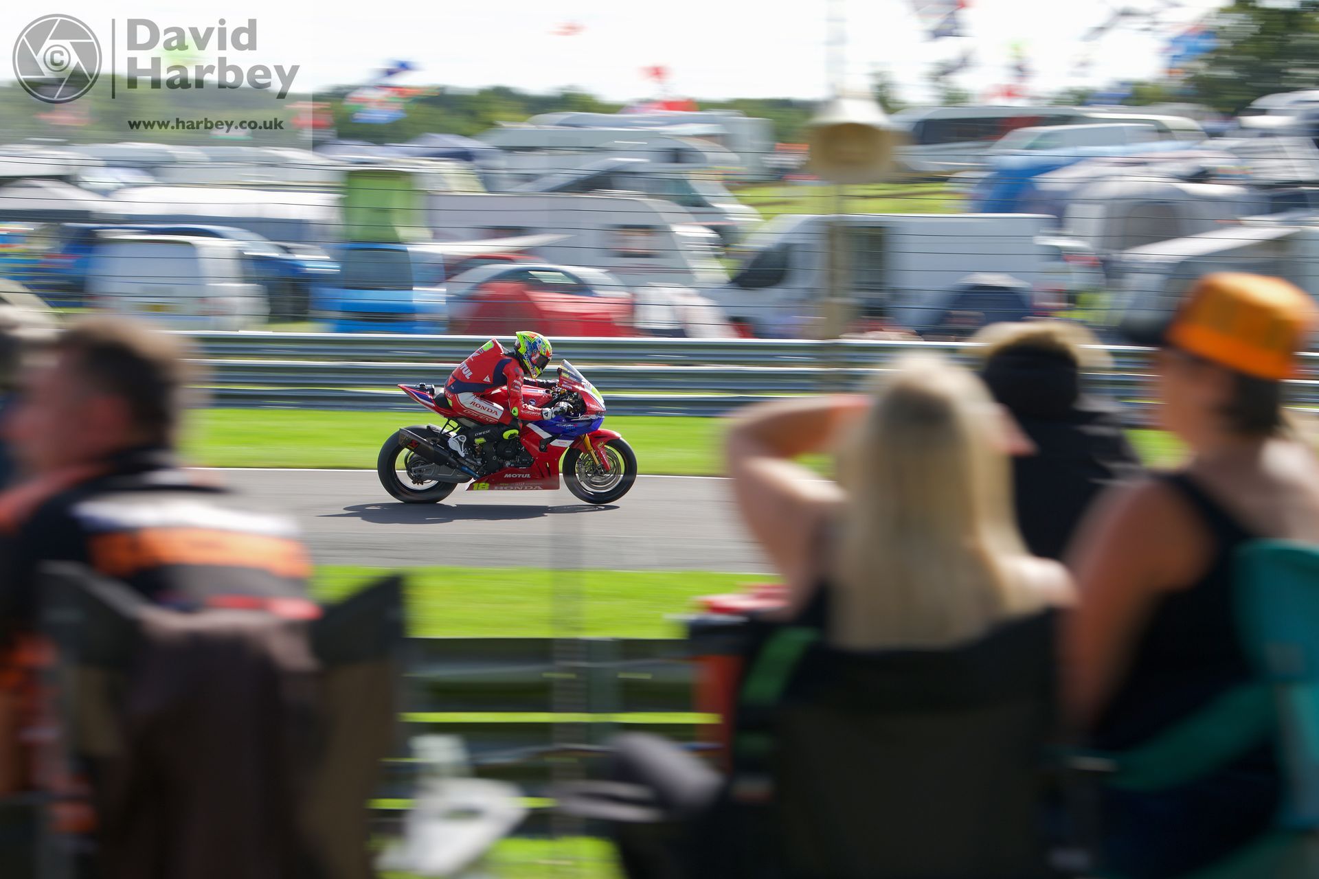 Photographing the British Superbikes at Oulton Park