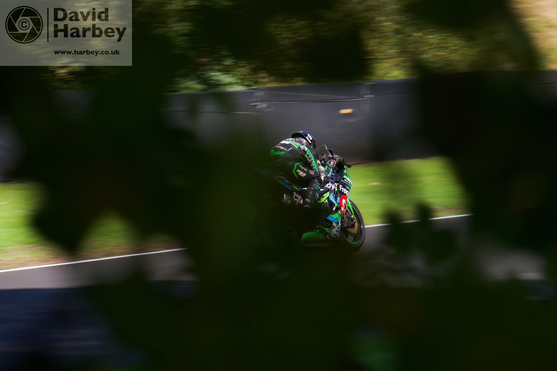 Photographing the British Superbikes