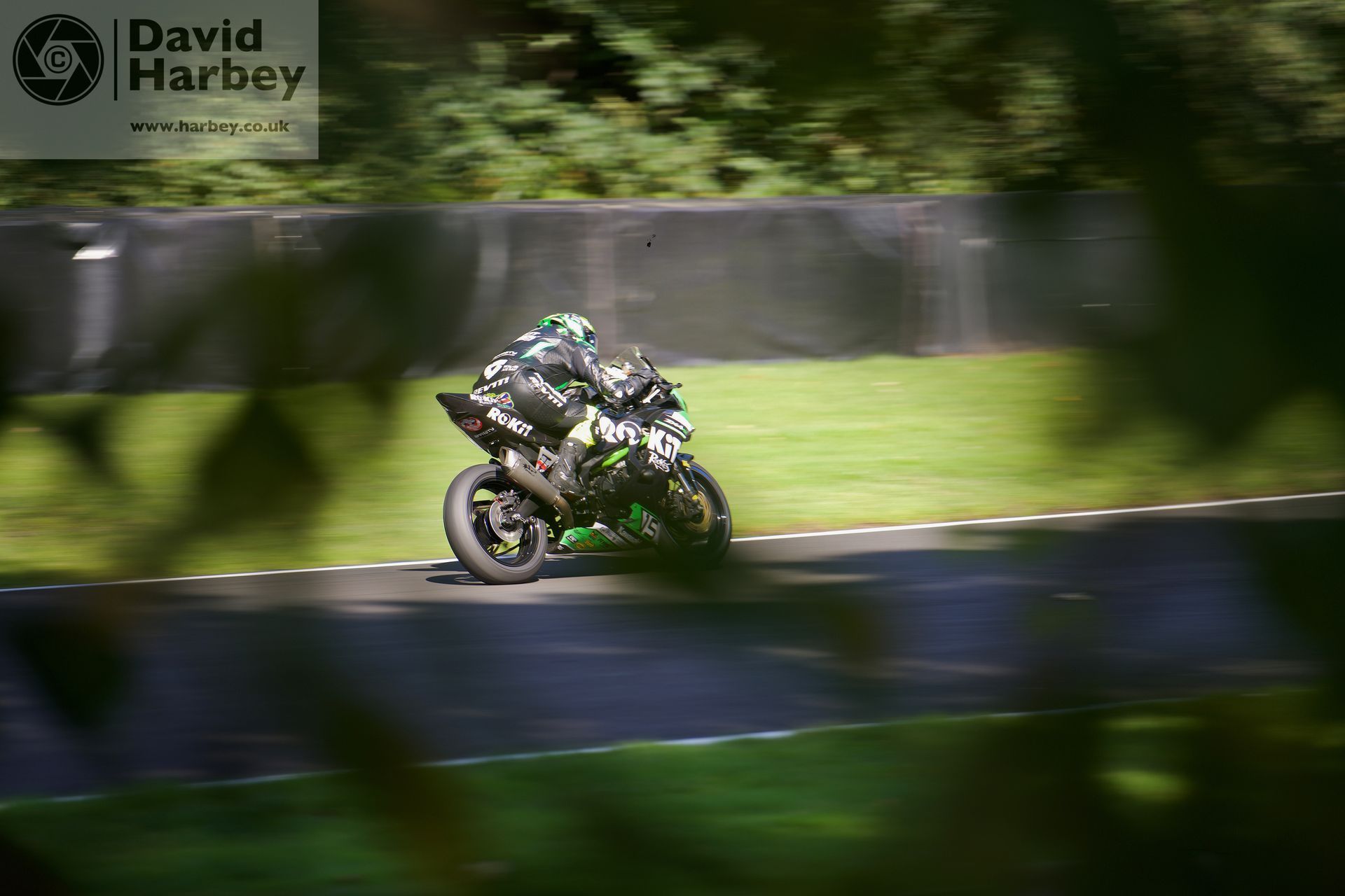 Photographing the British Superbikes