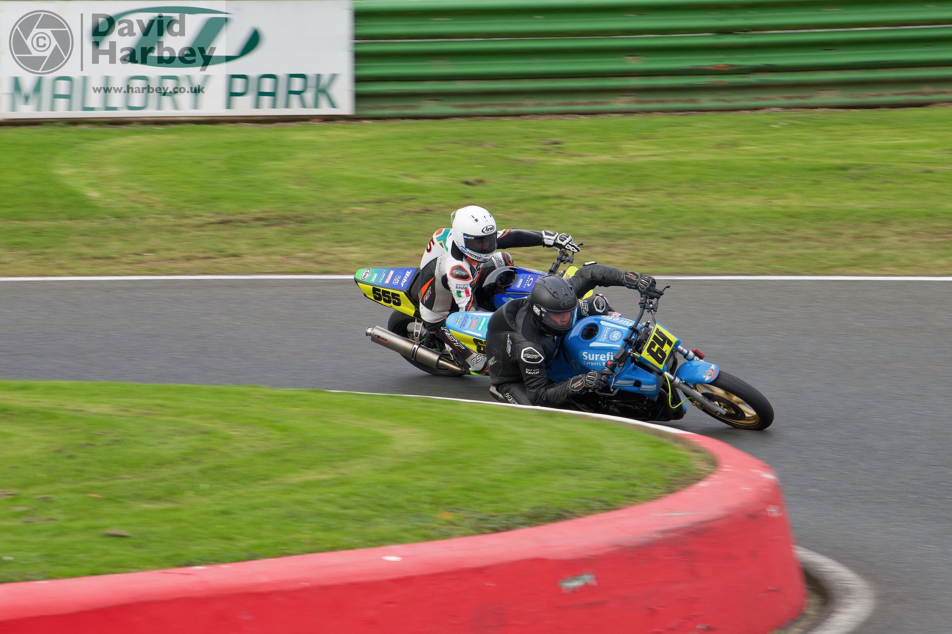 Guantario and Duggan battle in the CB 500 race at Mallory Park