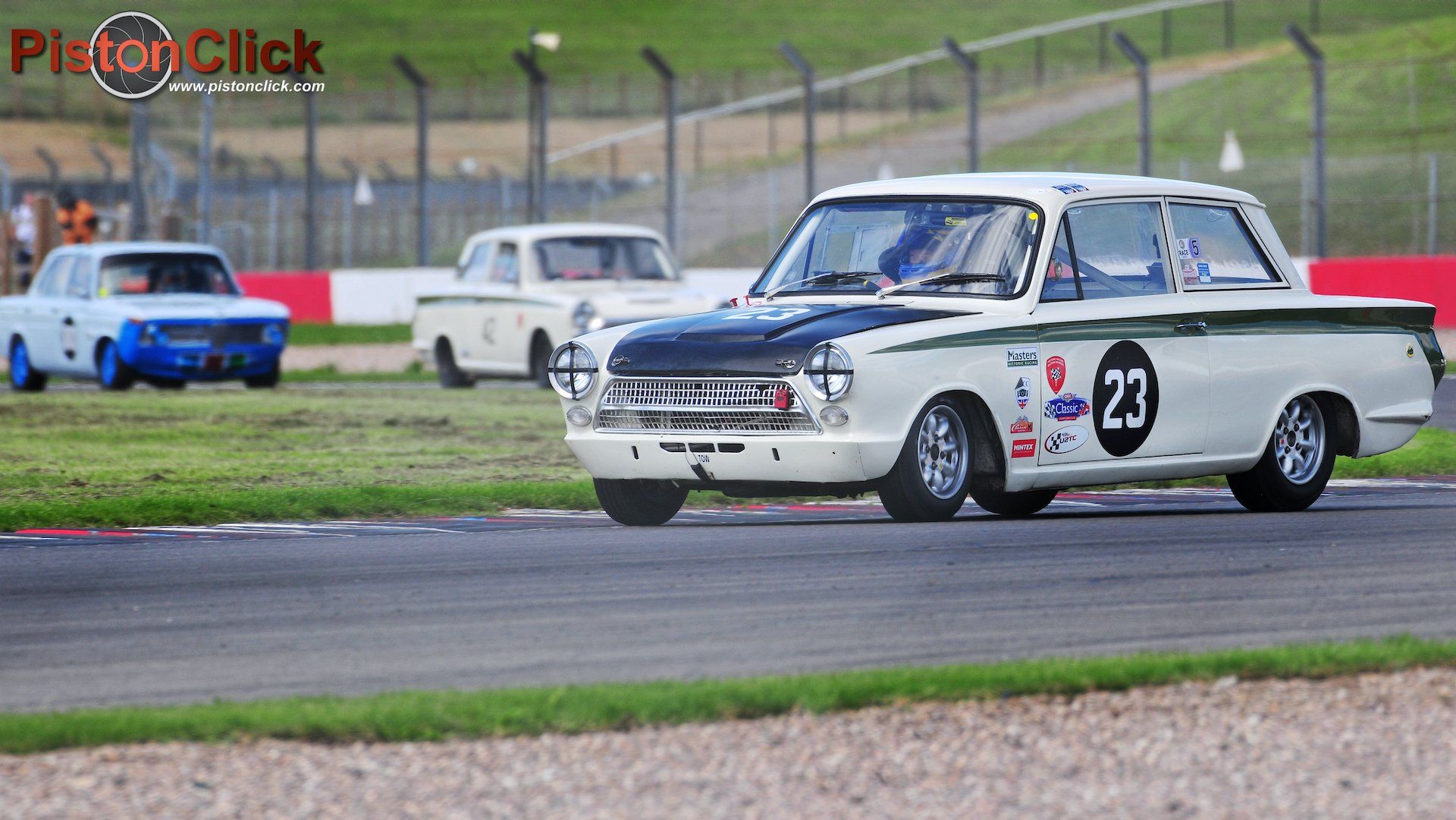 Ford Cortina