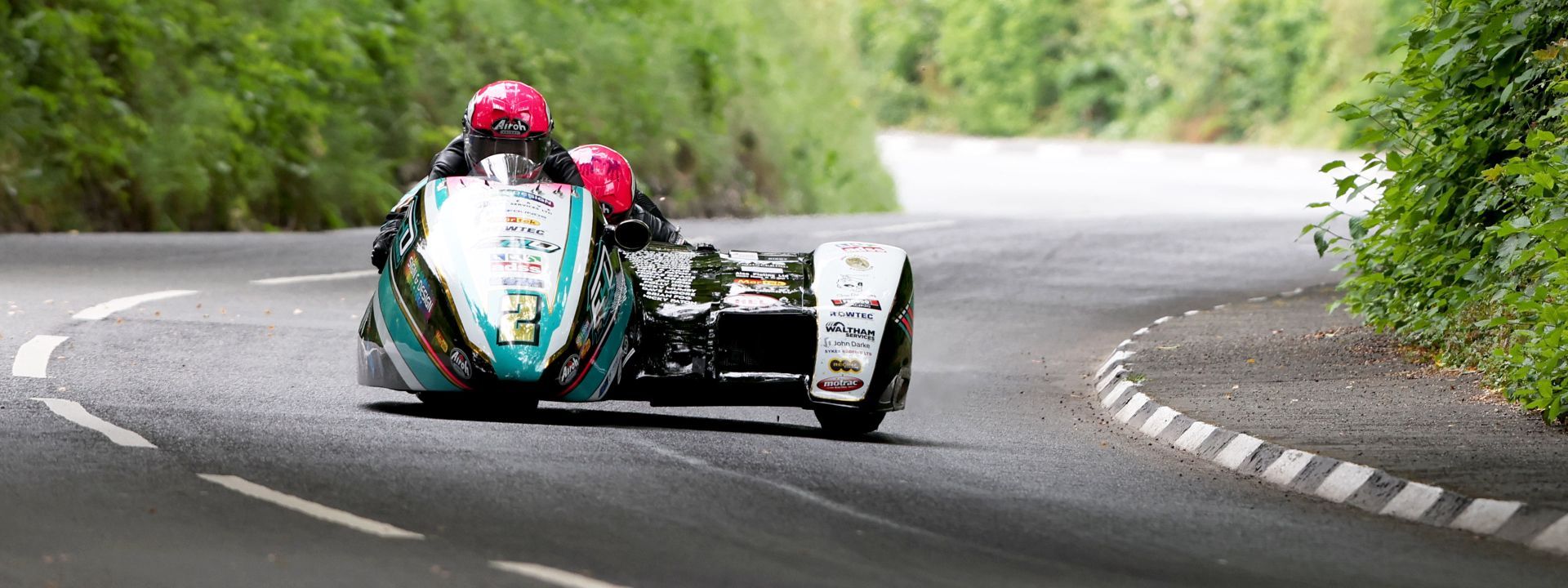 Pete Founds and Jevan Walmsley FHO sidecar racing at the IoM TT