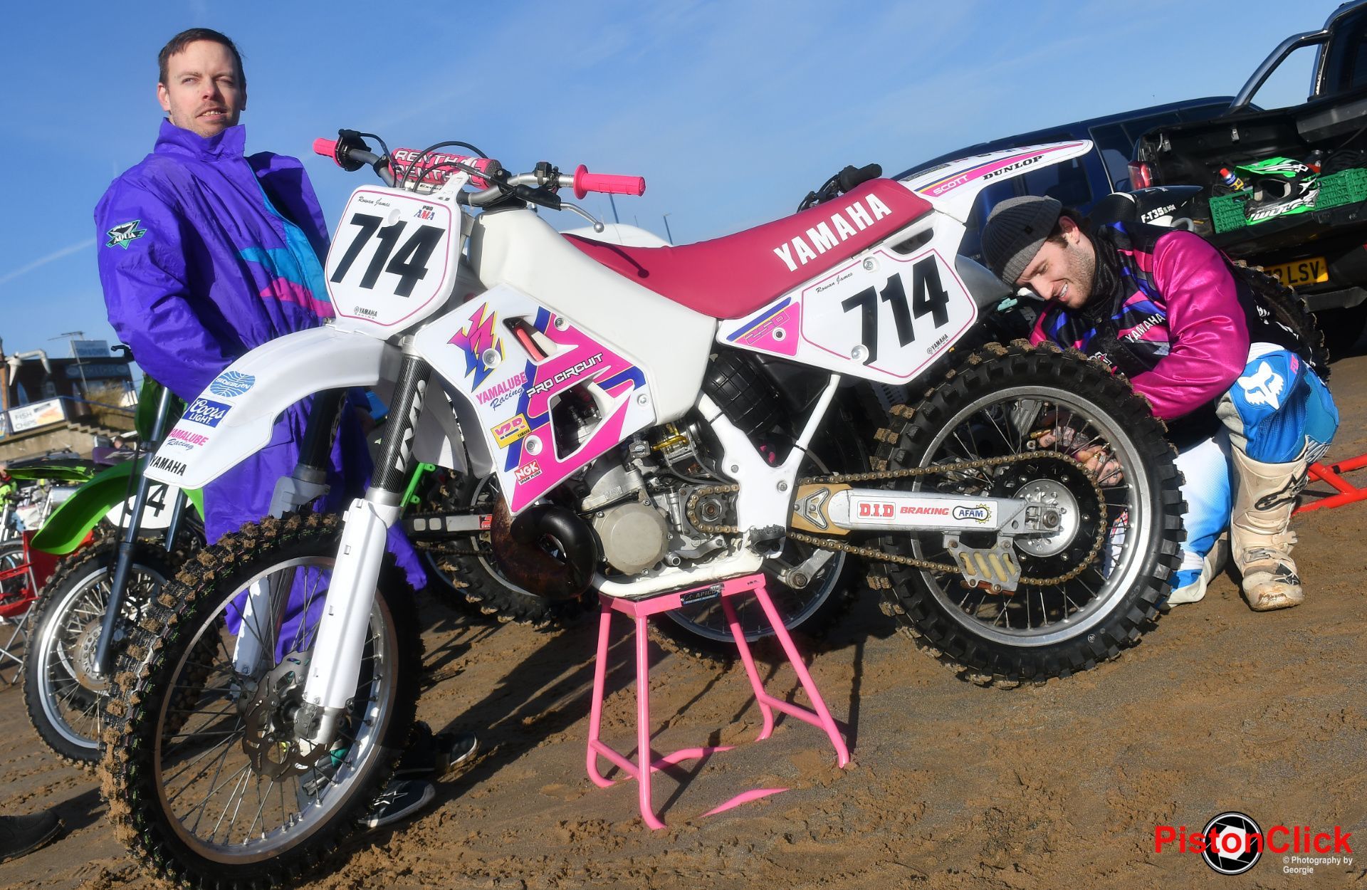 Photographing the Mabletherpe Beach Racing