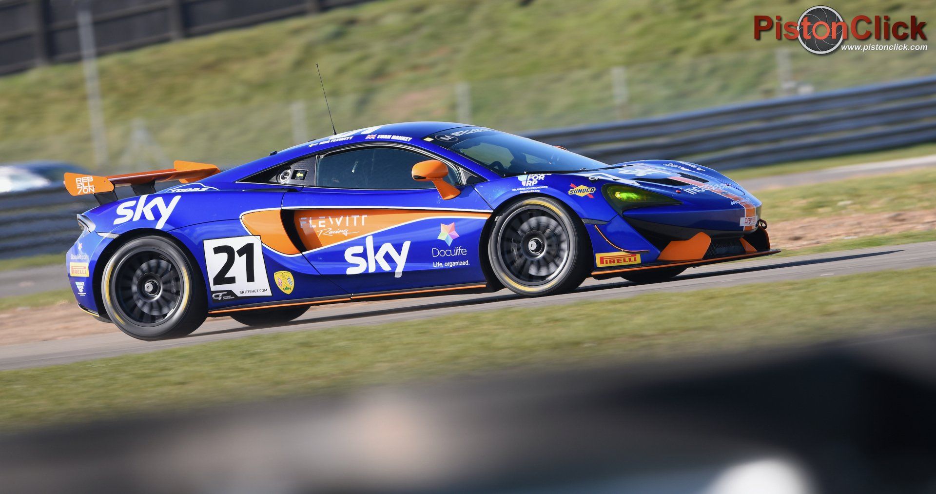 British GT McLaren