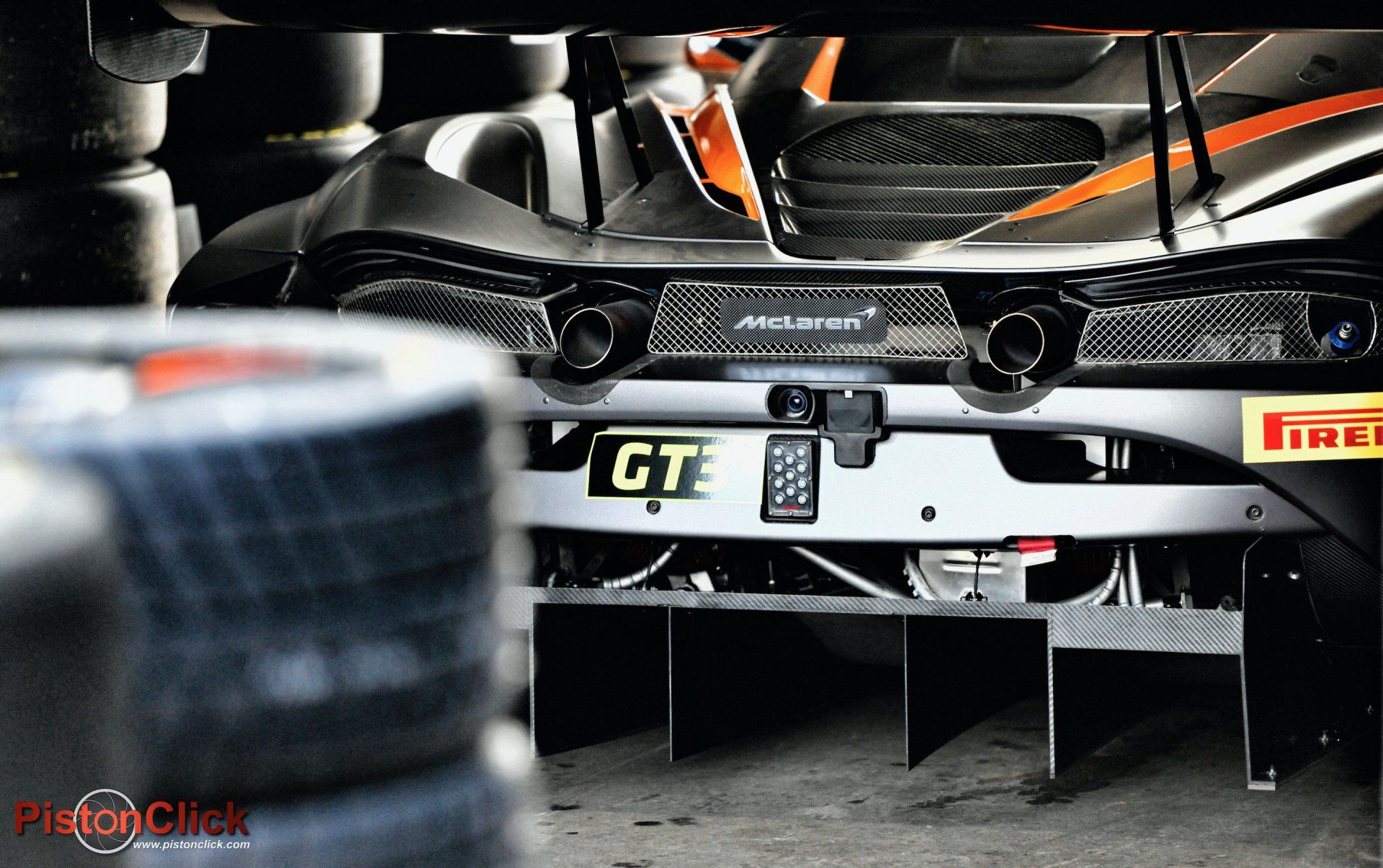 Snetterton photographic guide the paddock