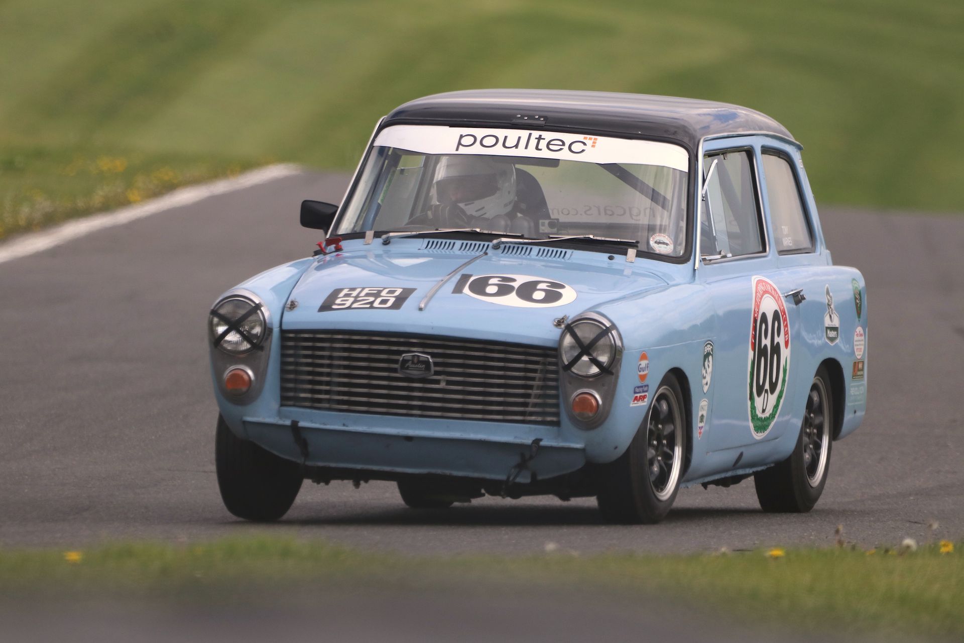 Historic Sports Car Club Wolds Trophy Cadwell Park