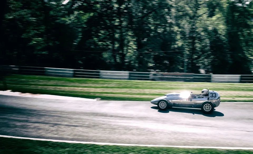 HSCC using the Nikon P7600