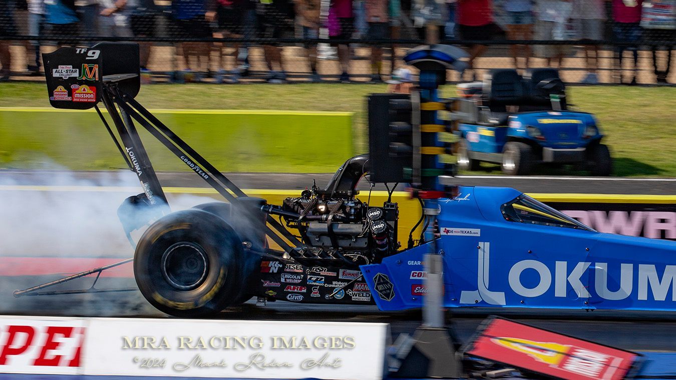 Drag racing Pro at the NHRA fall nationals