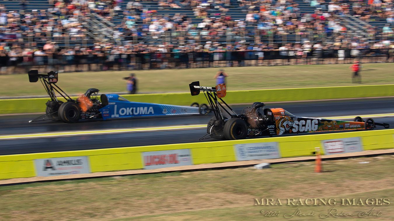 Drag racing Pro at the NHRA fall nationals