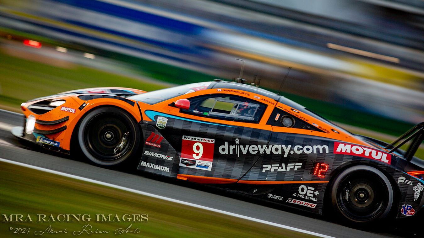 Sun set ay the 24 Hours of Daytona