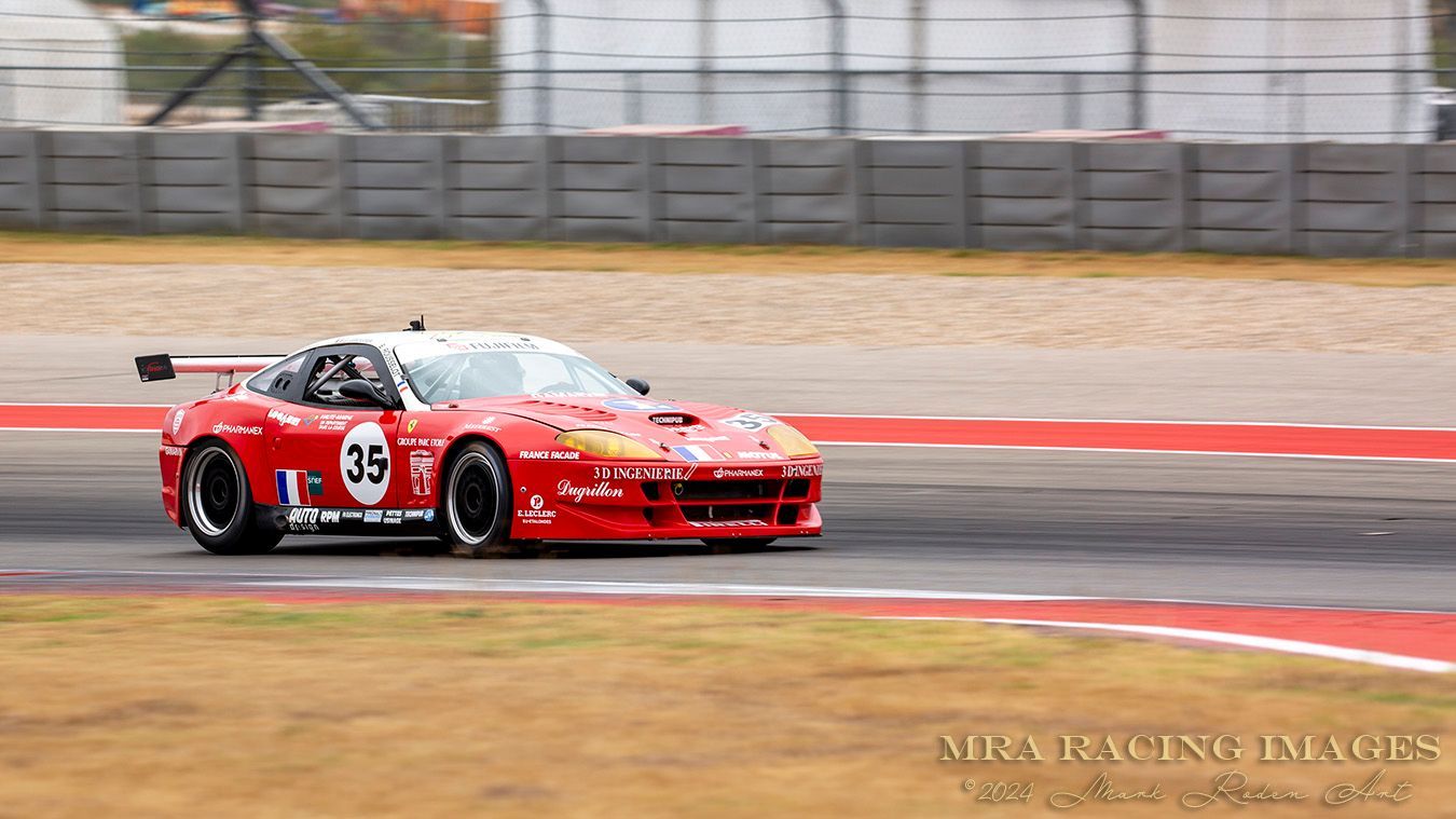 IGT entries racing at the COTA