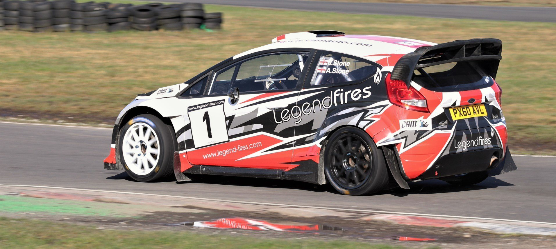 Three Sisters Race Track