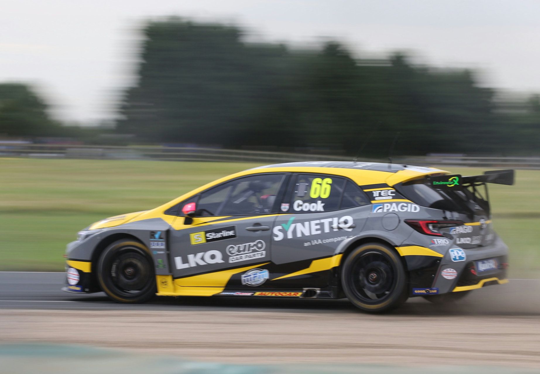 Max Cook crash BTCC Croft