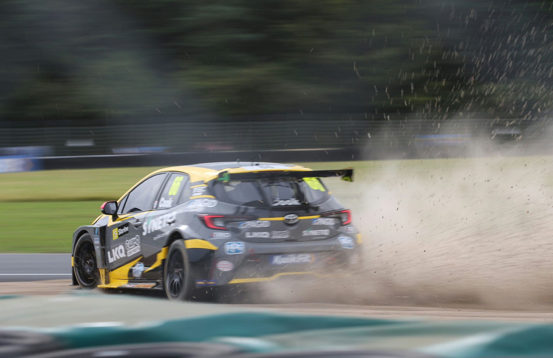 Max Cook crash BTCC Croft