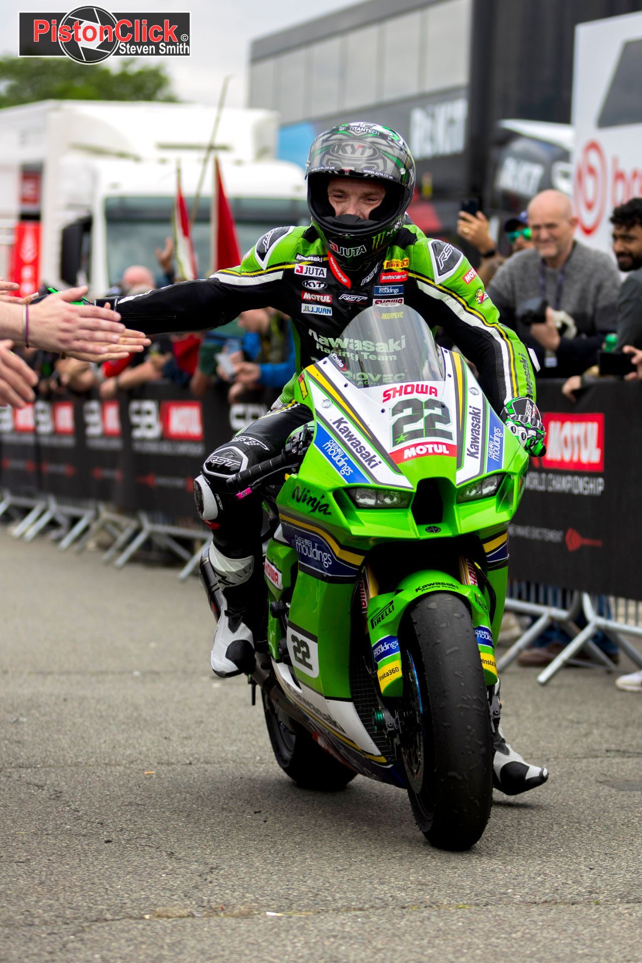 Alex Lowes at the WSBK Donington Park 2024