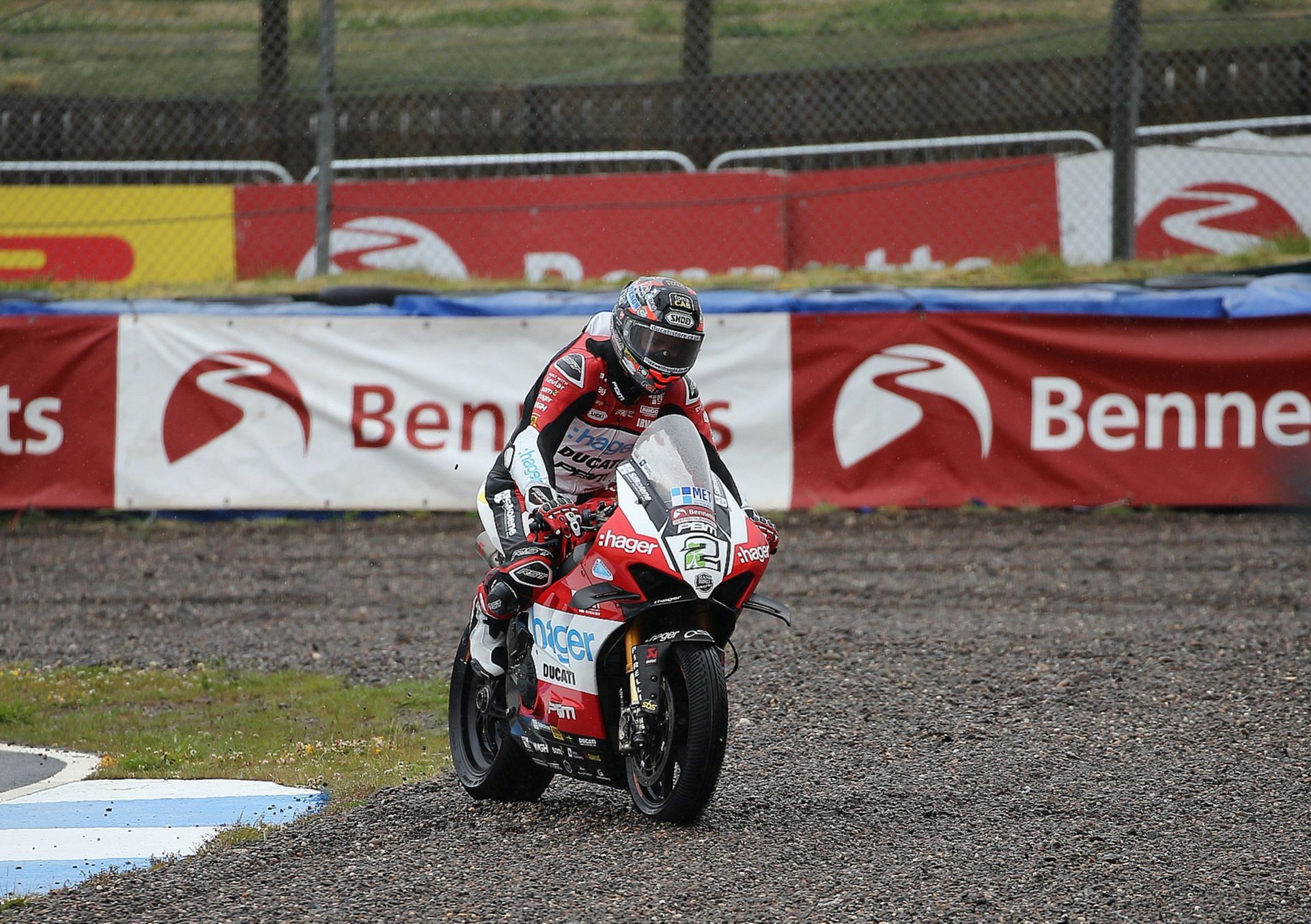 British Super Bikes at Knockhill Glenn Irwin