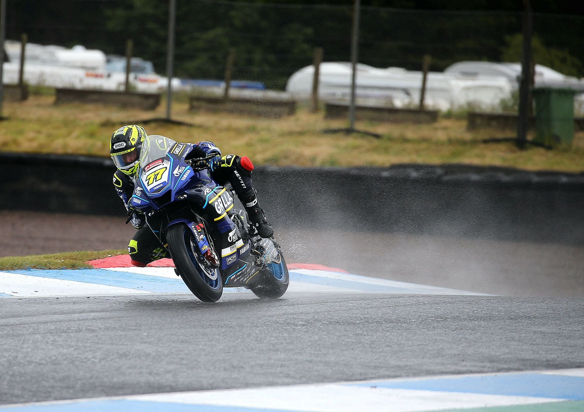 photographing the British super bikes at Knockhill
