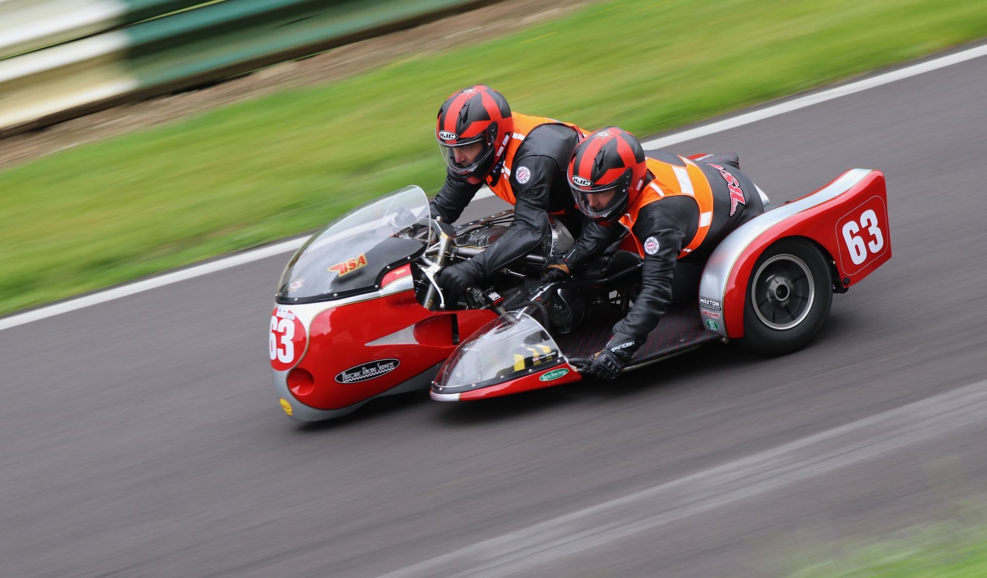 Sidecars at the Classic Racing Motorcycles Club (CRMC) meeting Cadwell Park