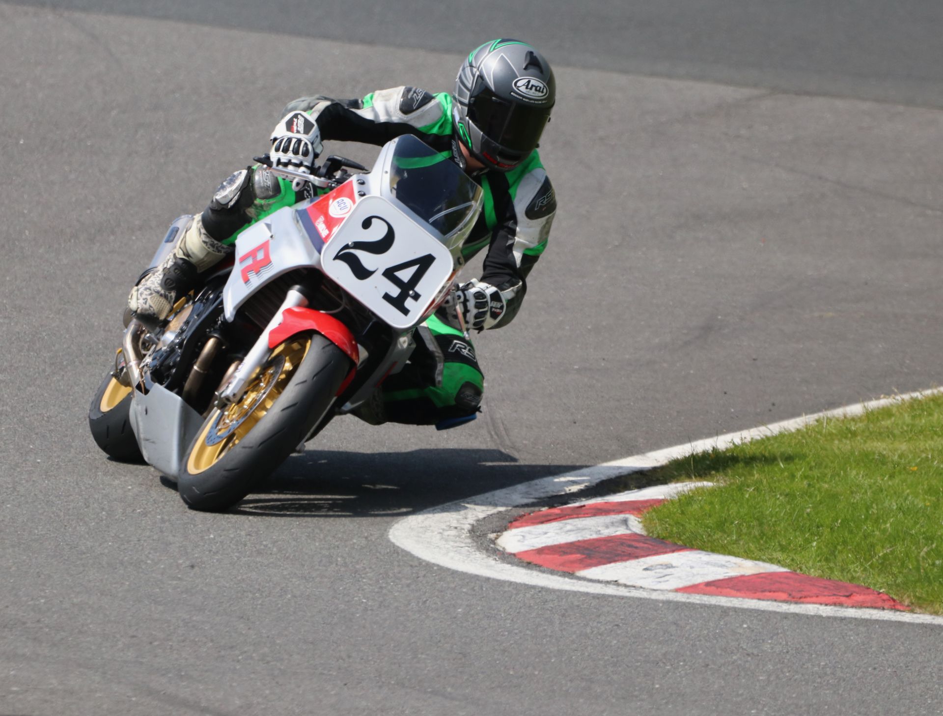 Classic Racing Motorcycle Club Championship Round 3 Cadwell Park