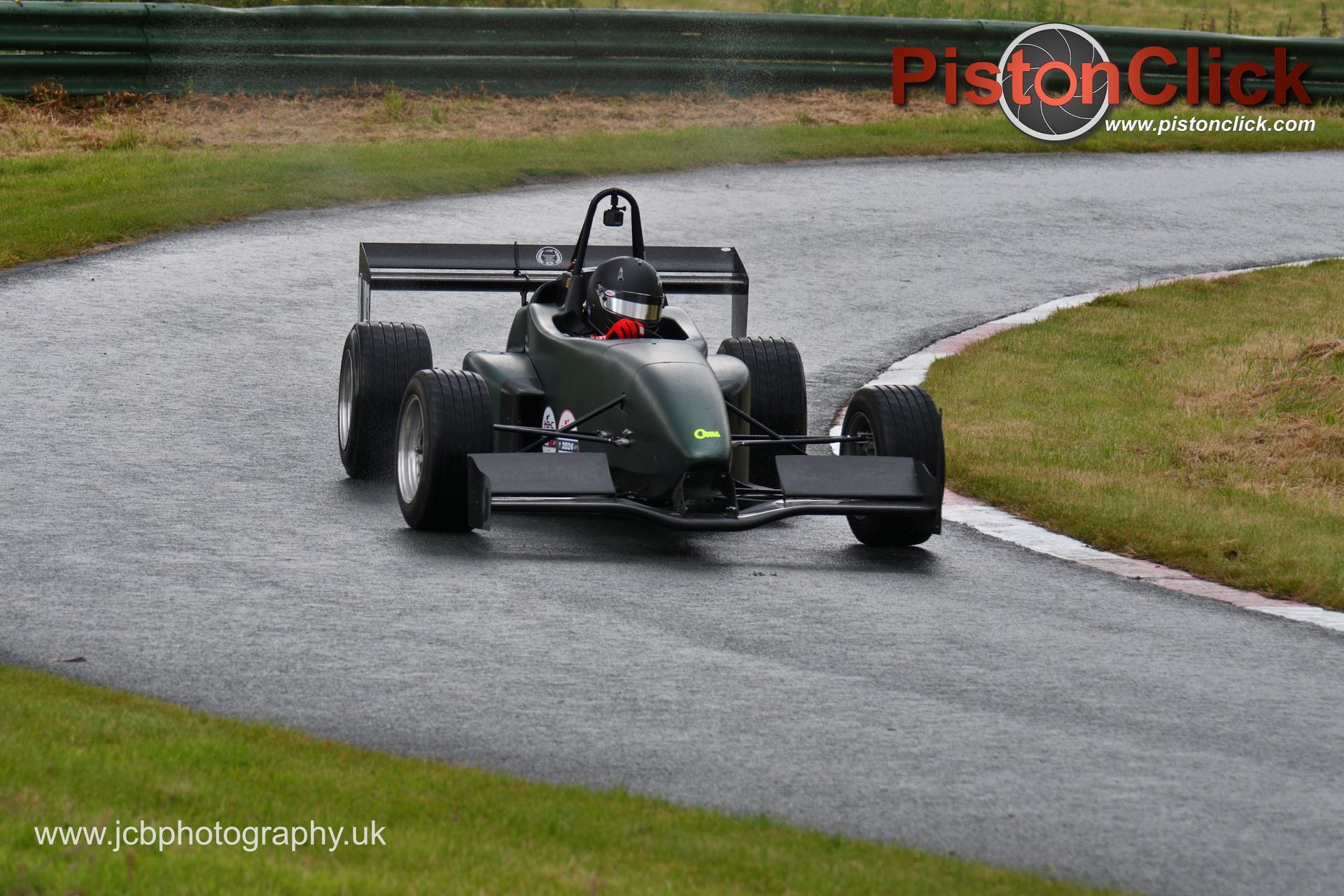 Ben Hamer driving a OMS28