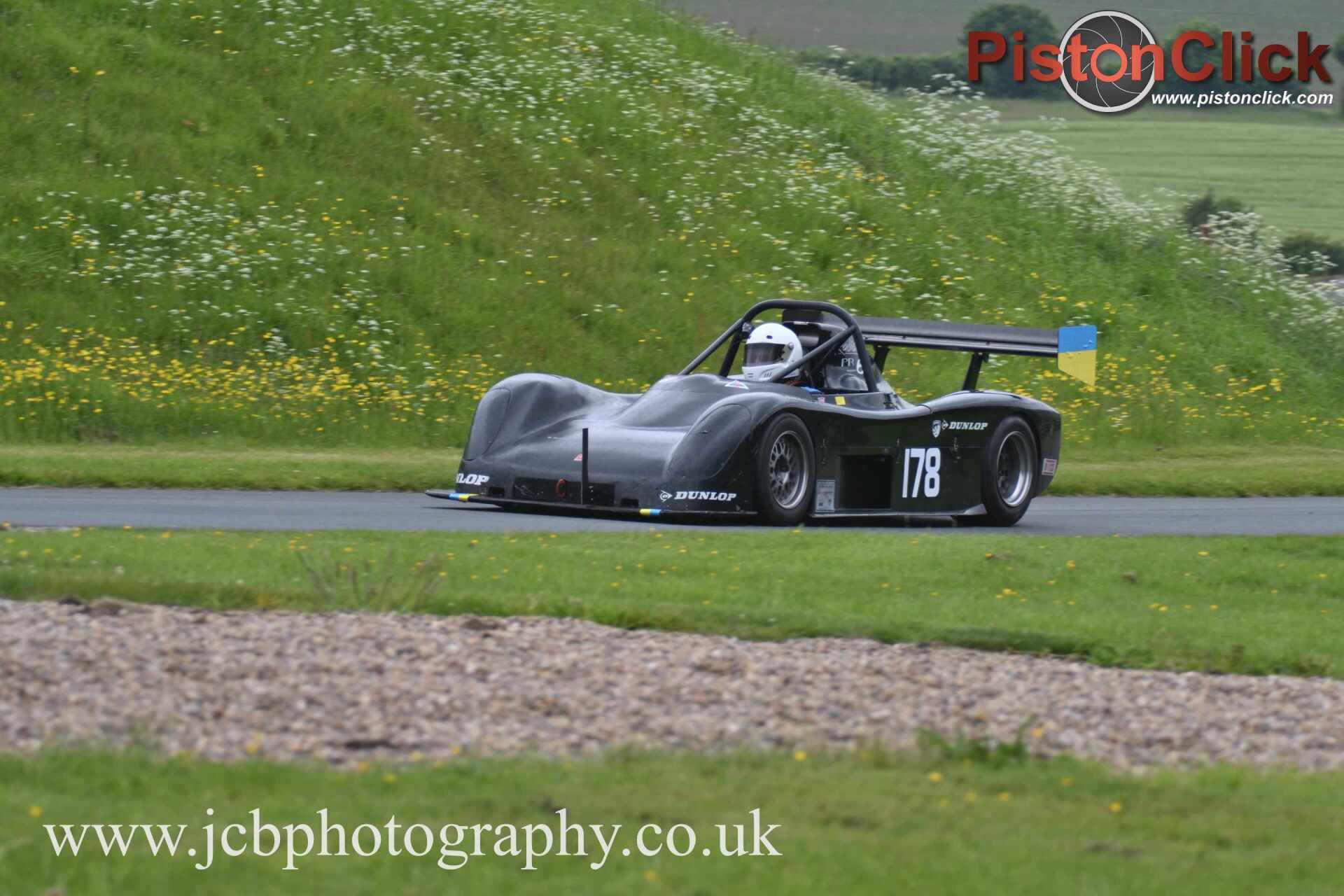 ohn Prickett driving his Radical PR6