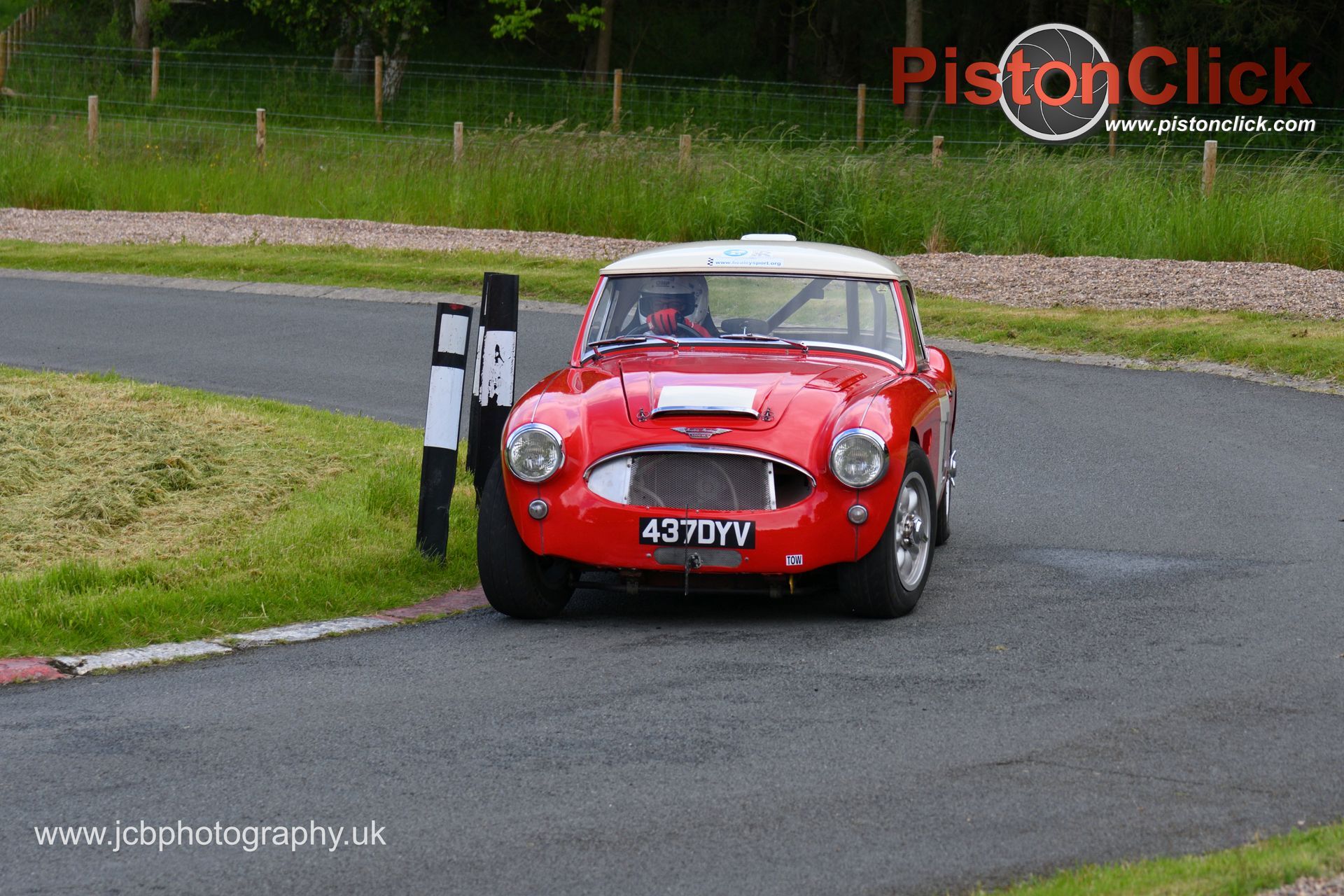 Classic & Vintage and Jim Thomson Hillclimb events at Harewood Speed Hillclimb.