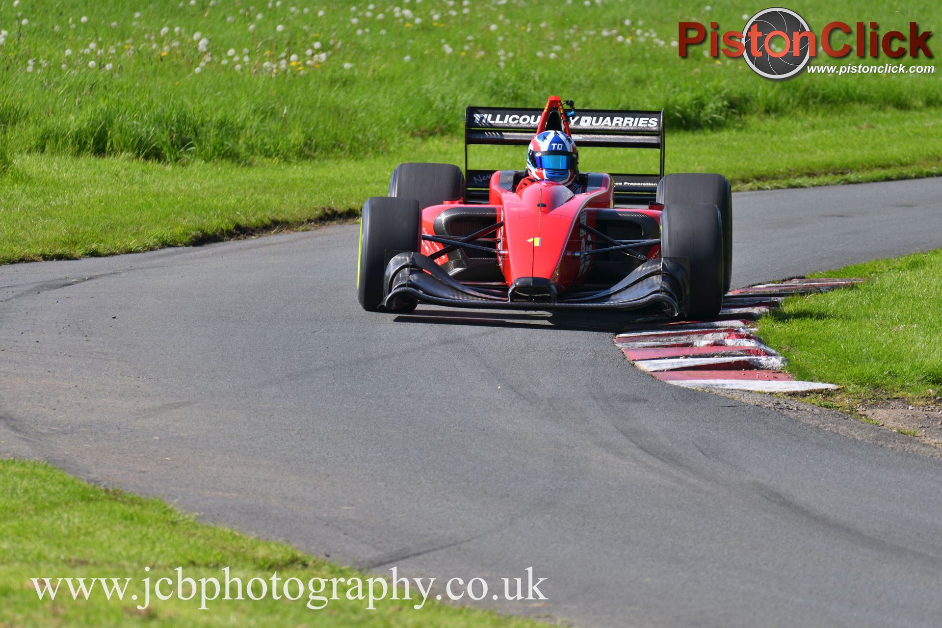 Wallace Menzies driving a Gould GR59