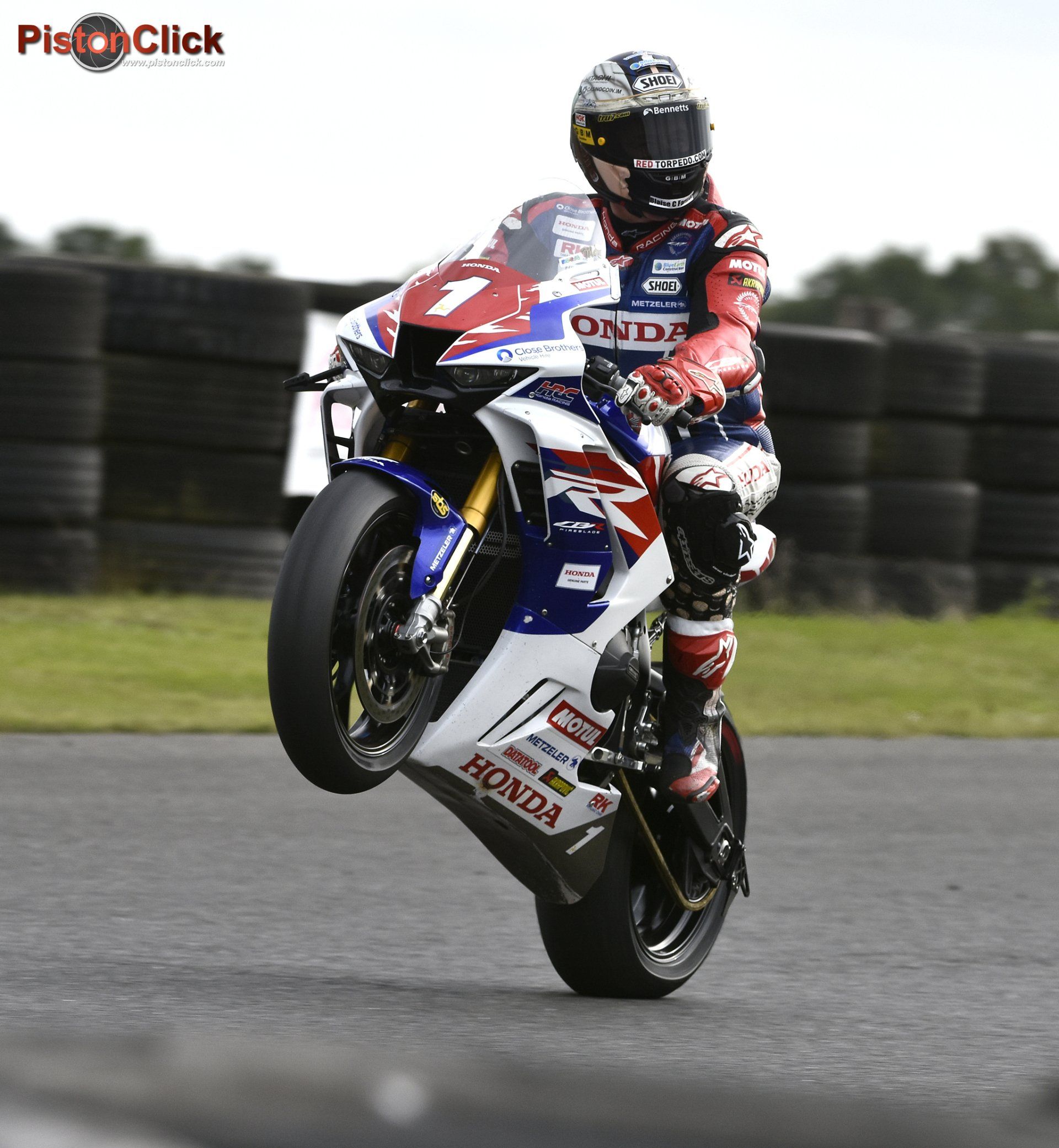 John McGuinness MBE riding a Honda Fireblade at Darley Moor