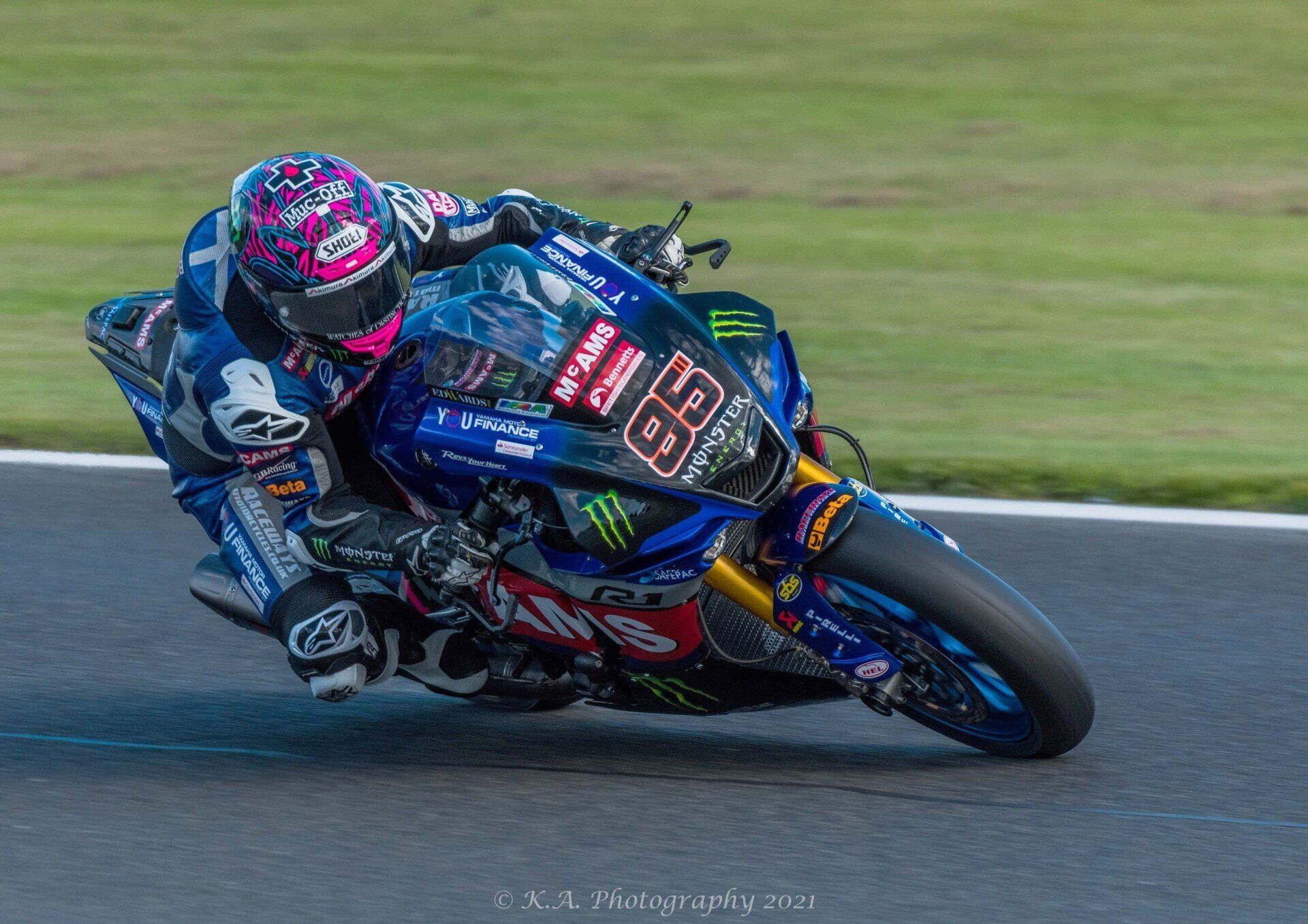 British SuperBikes Tarren MacKenzie