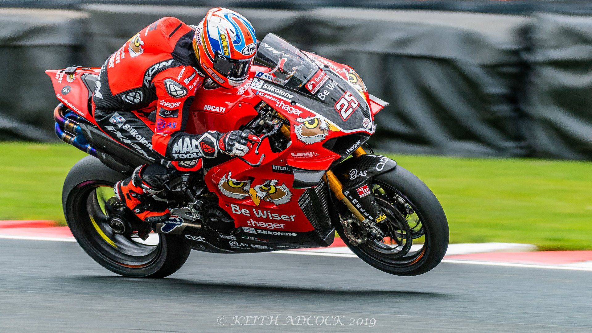 Oulton Park Photographic Guide Druids