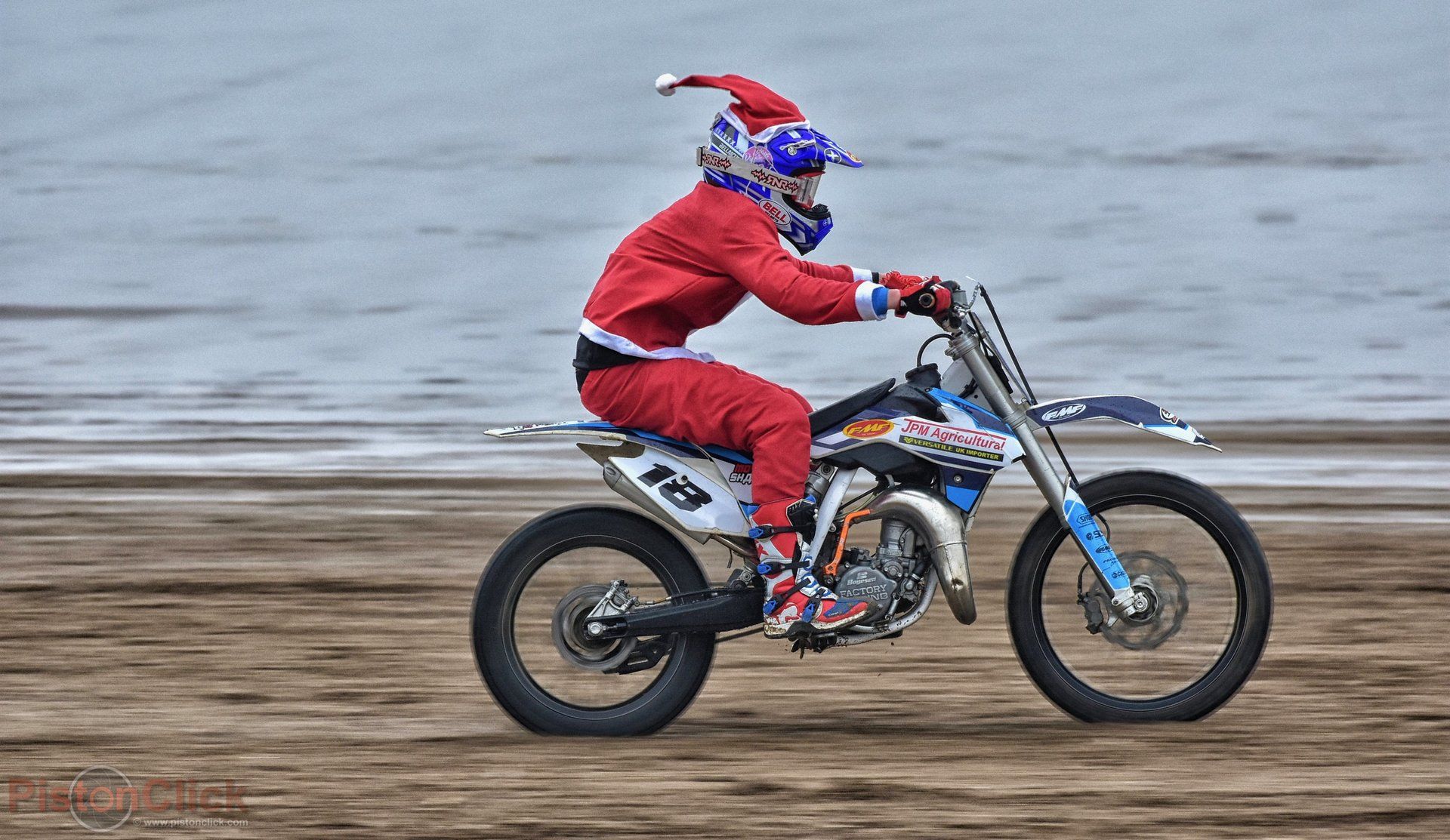 Where to take photos at the Mablethorpe Sand Racing club