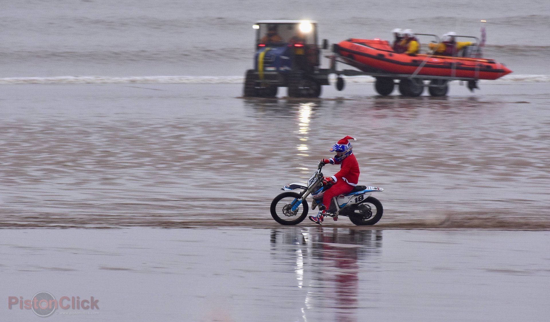 Where to take photos at the Mablethorpe Sand Racing club