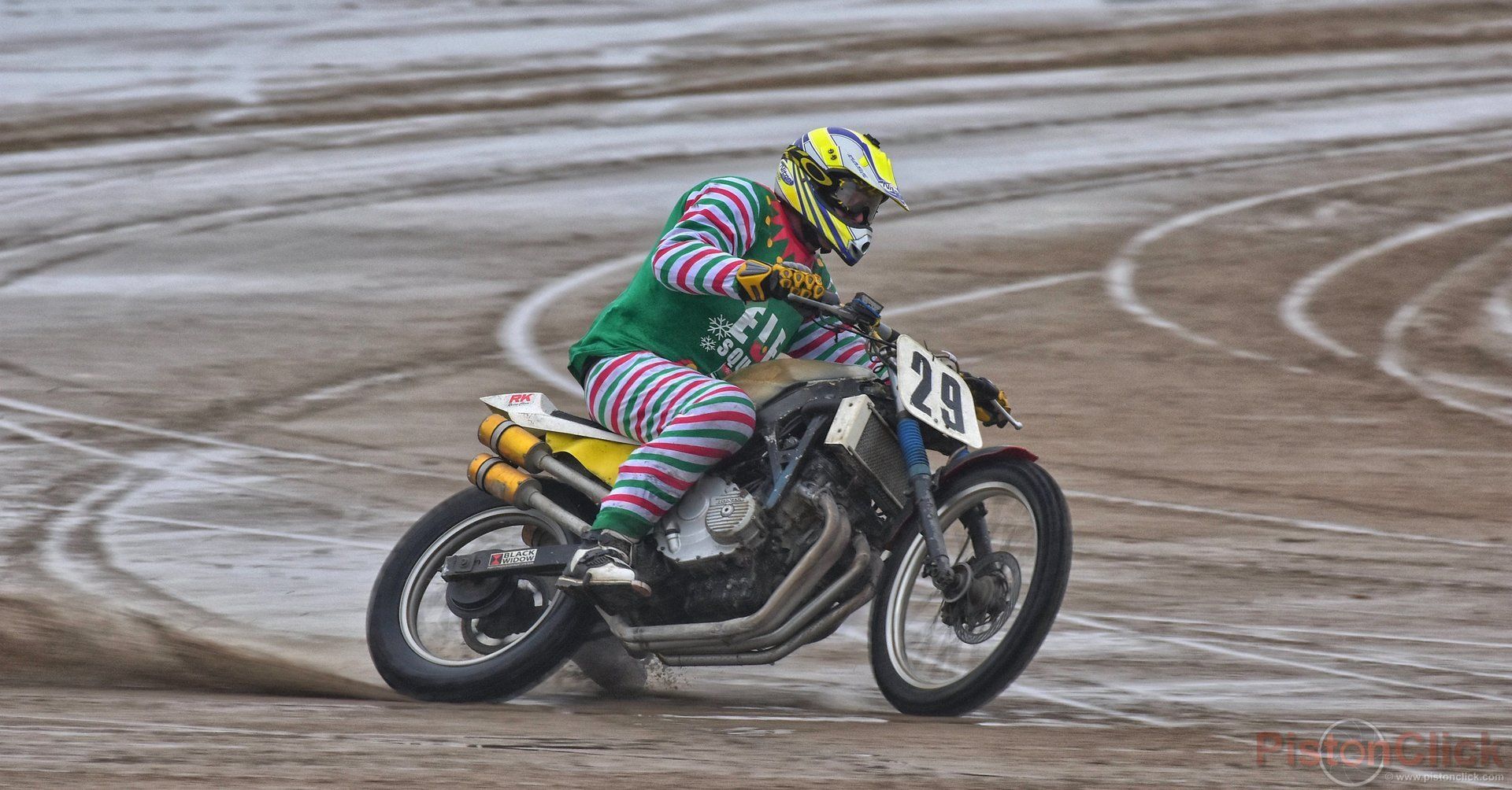 Where to take photos at the Mablethorpe Sand Racing club
