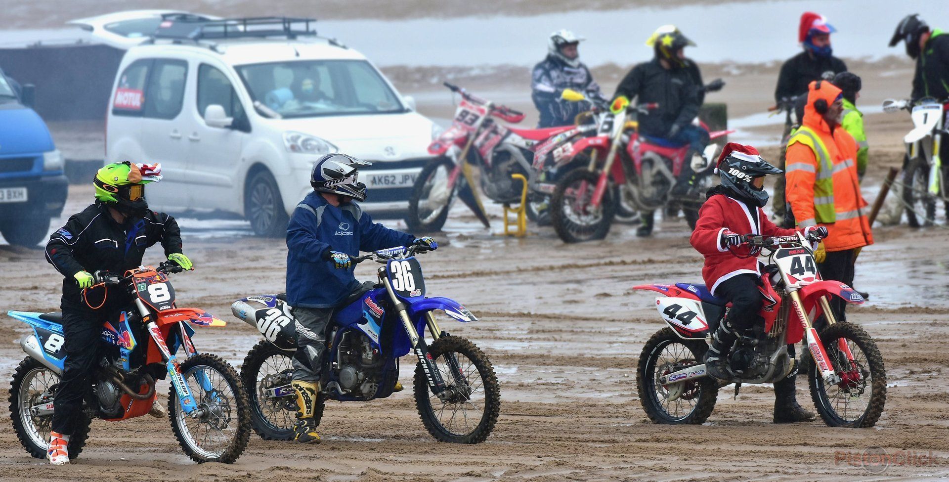 Where to take photos at the Mablethorpe Sand Racing club