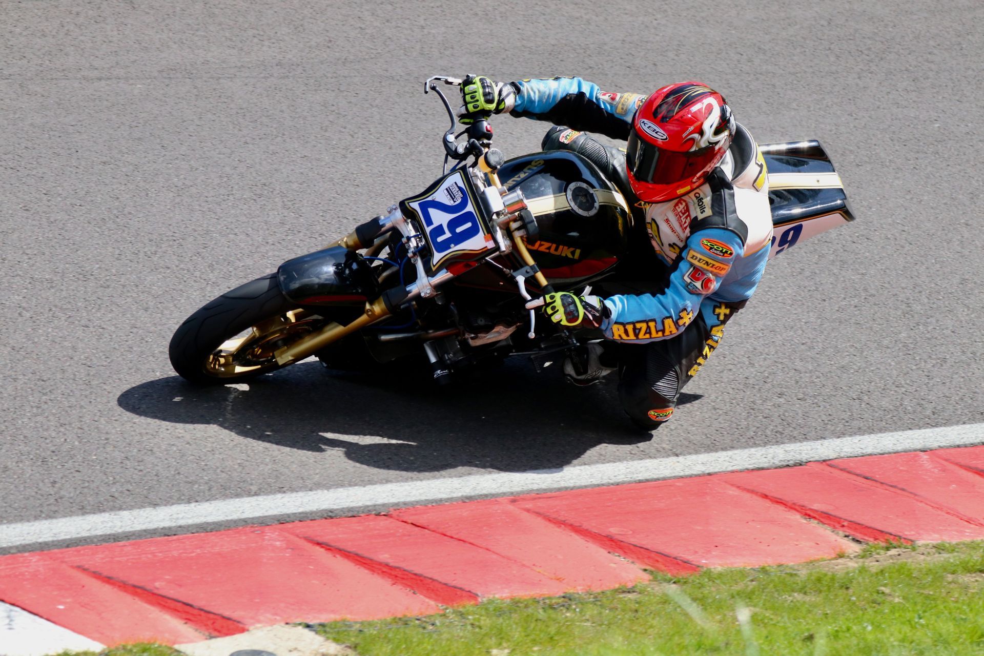 NG Road Racing Club at Cadwell Park April 2024