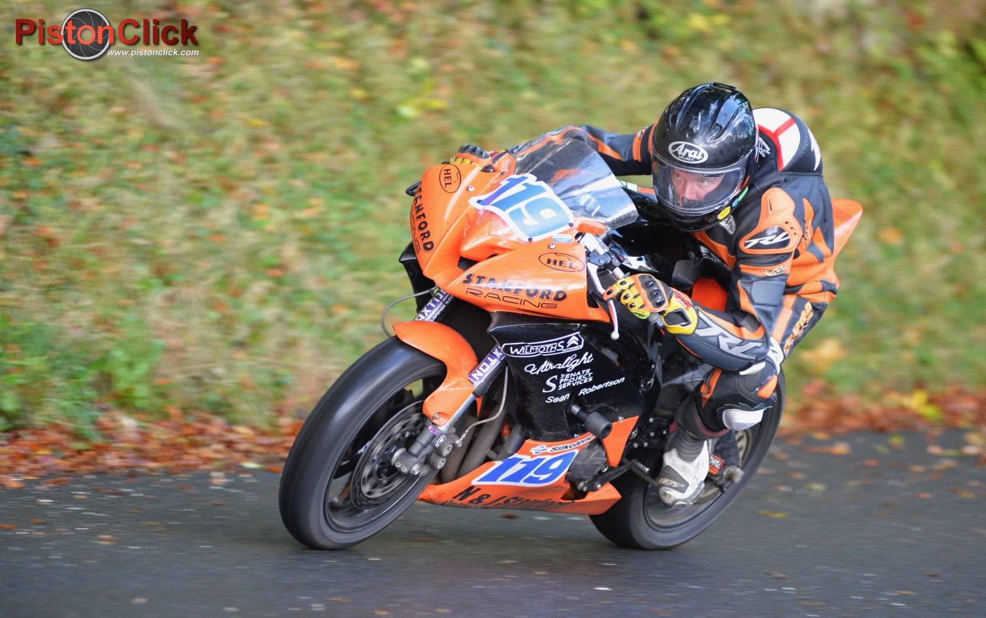 Oliver's Mount Gold Cup