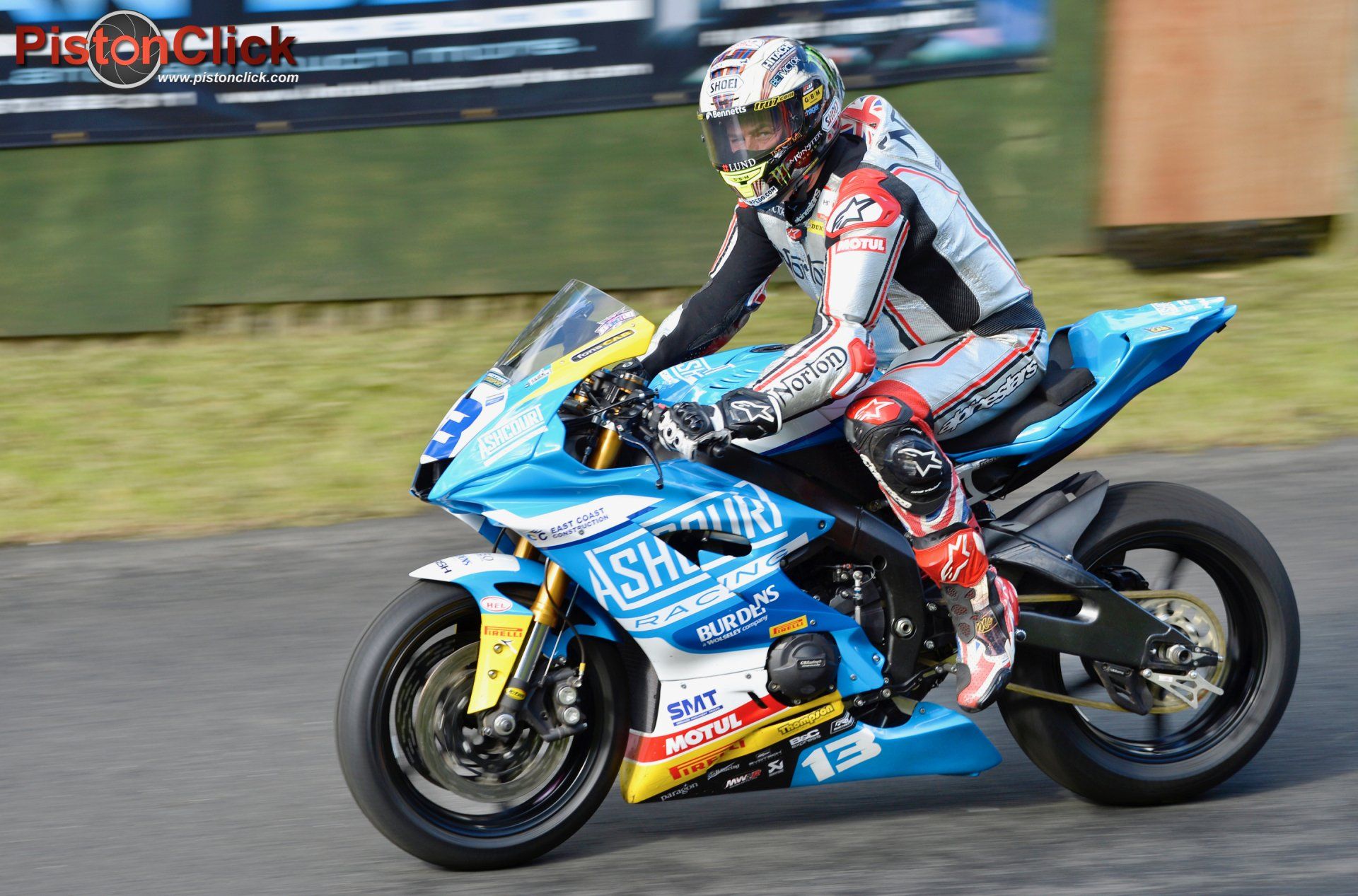 John McGuinness Oliver's Mount Gold Cup