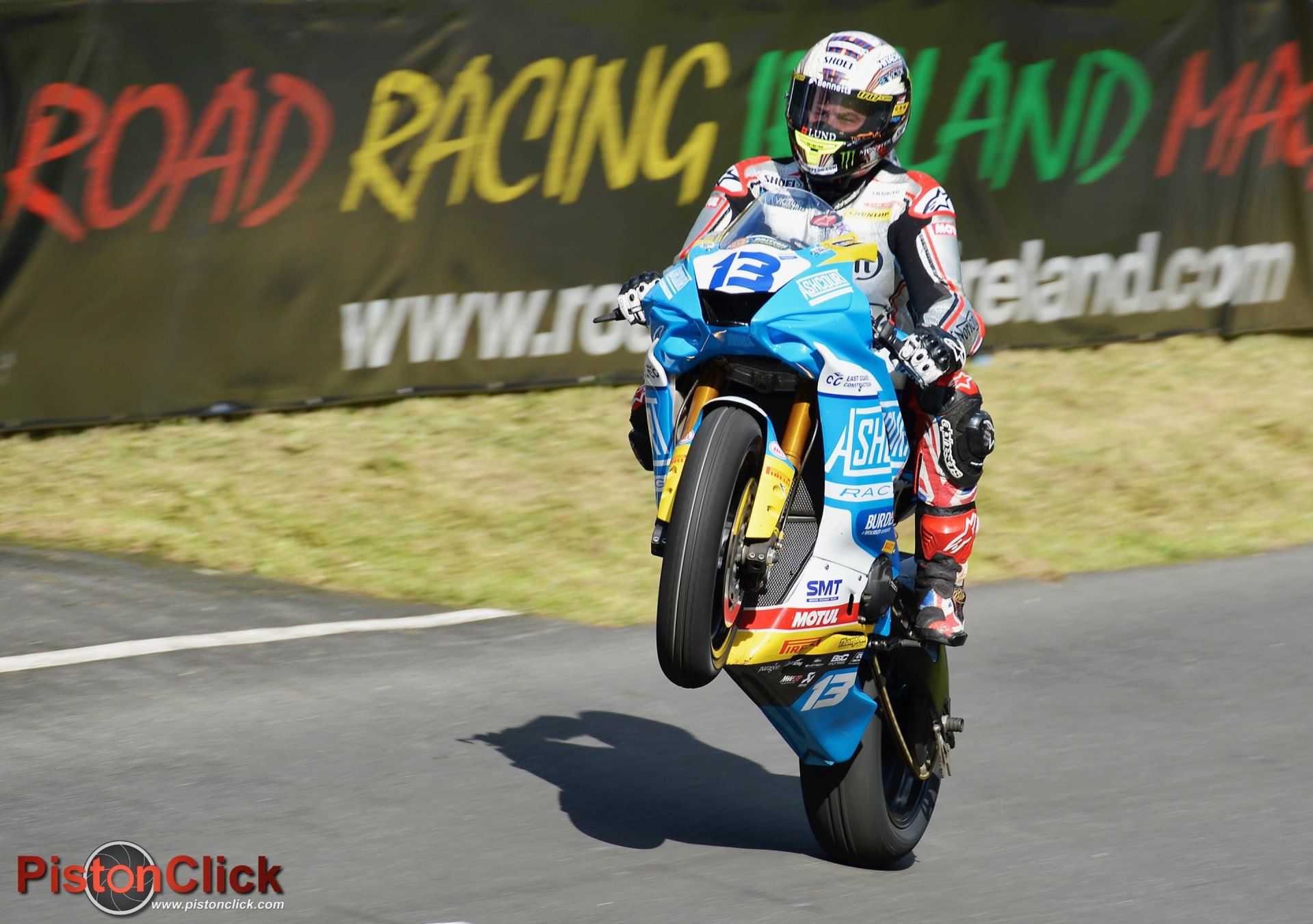 John McGuinness Oliver's Mount Gold Cup