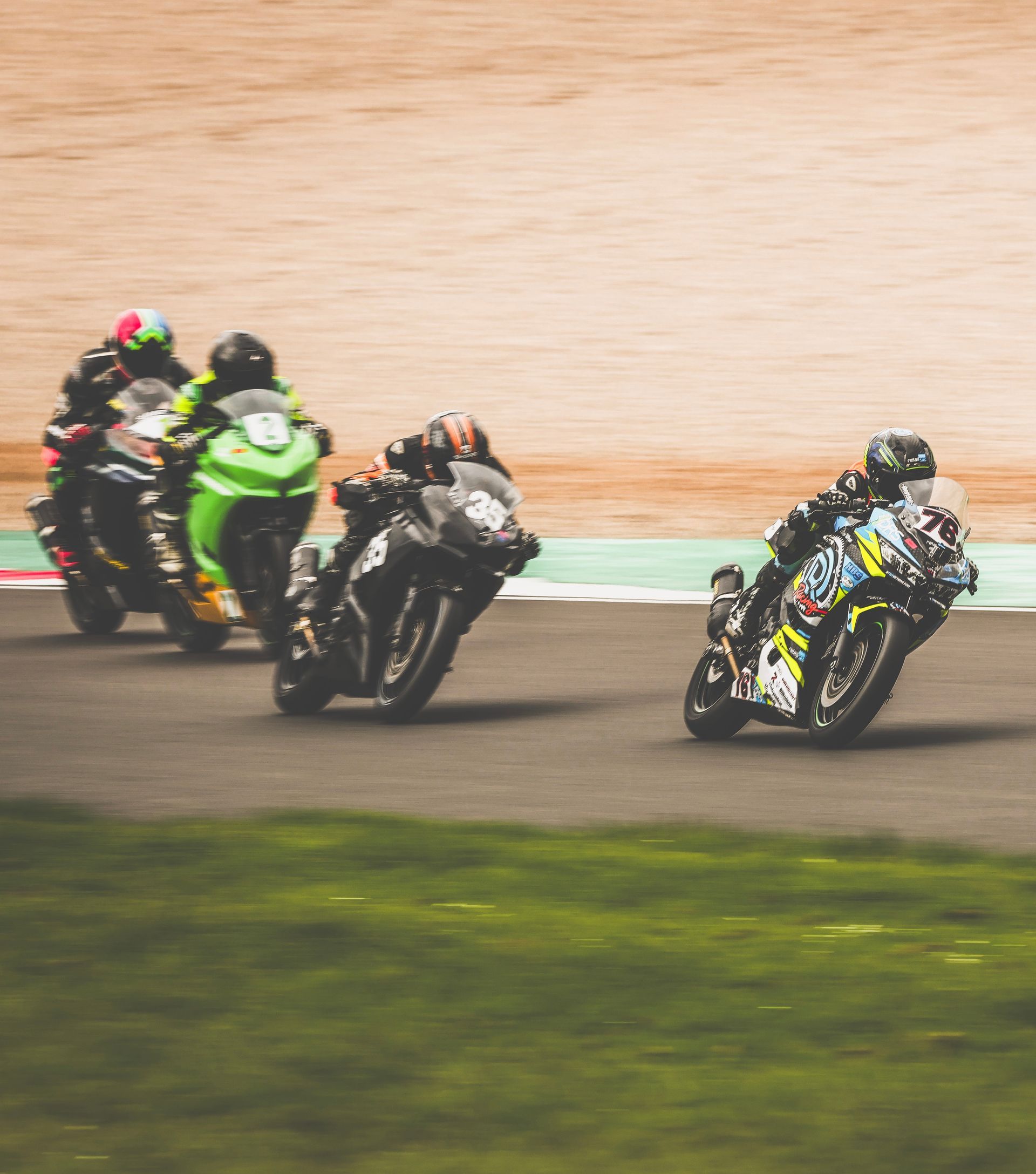 Photographing the British Motorcycle Racing Club Bemsee at Donington Park