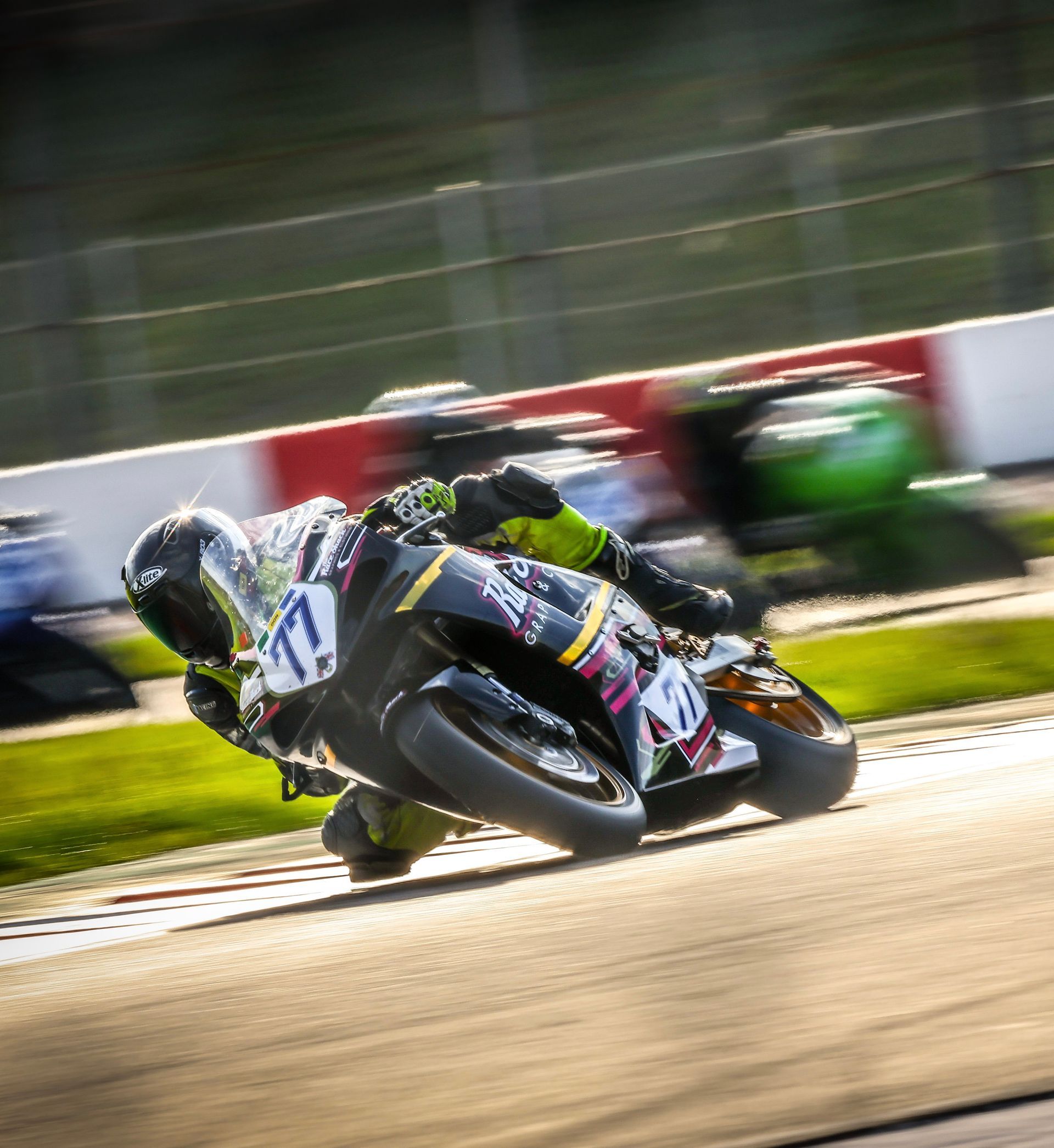 Photographing the British Motorcycle Racing Club Bemsee at Donington Park
