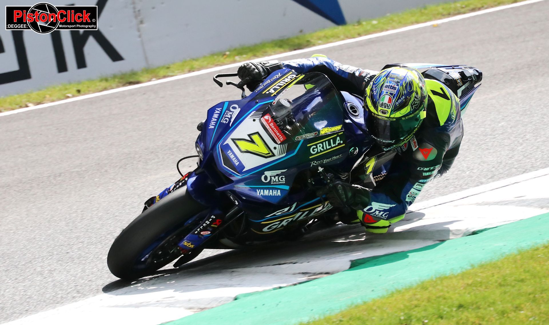 Ryan Vickers at Cadwell Park