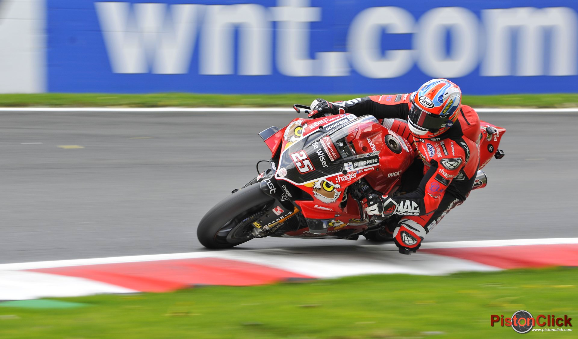 BSB Cadwell Park Josh Brookes