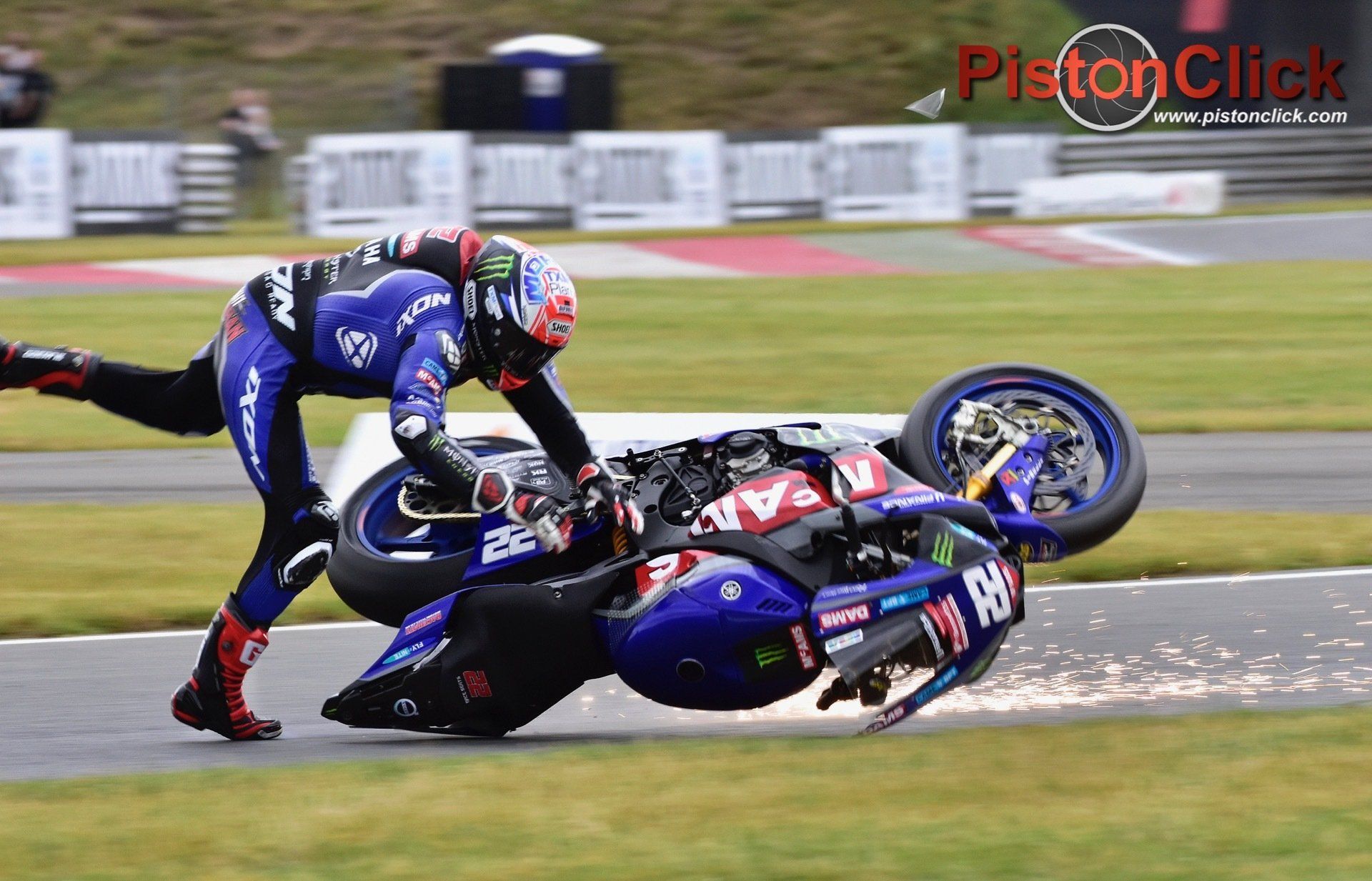 BSB Snetterton crash