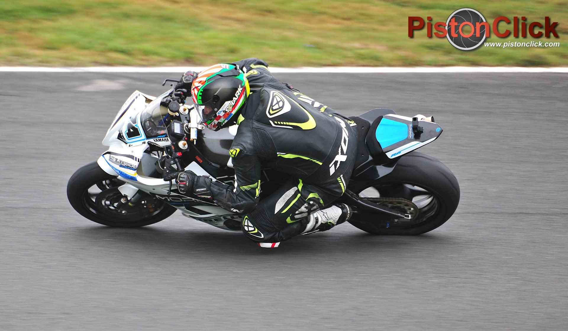 BMCRC Championship round from Cadwell Park