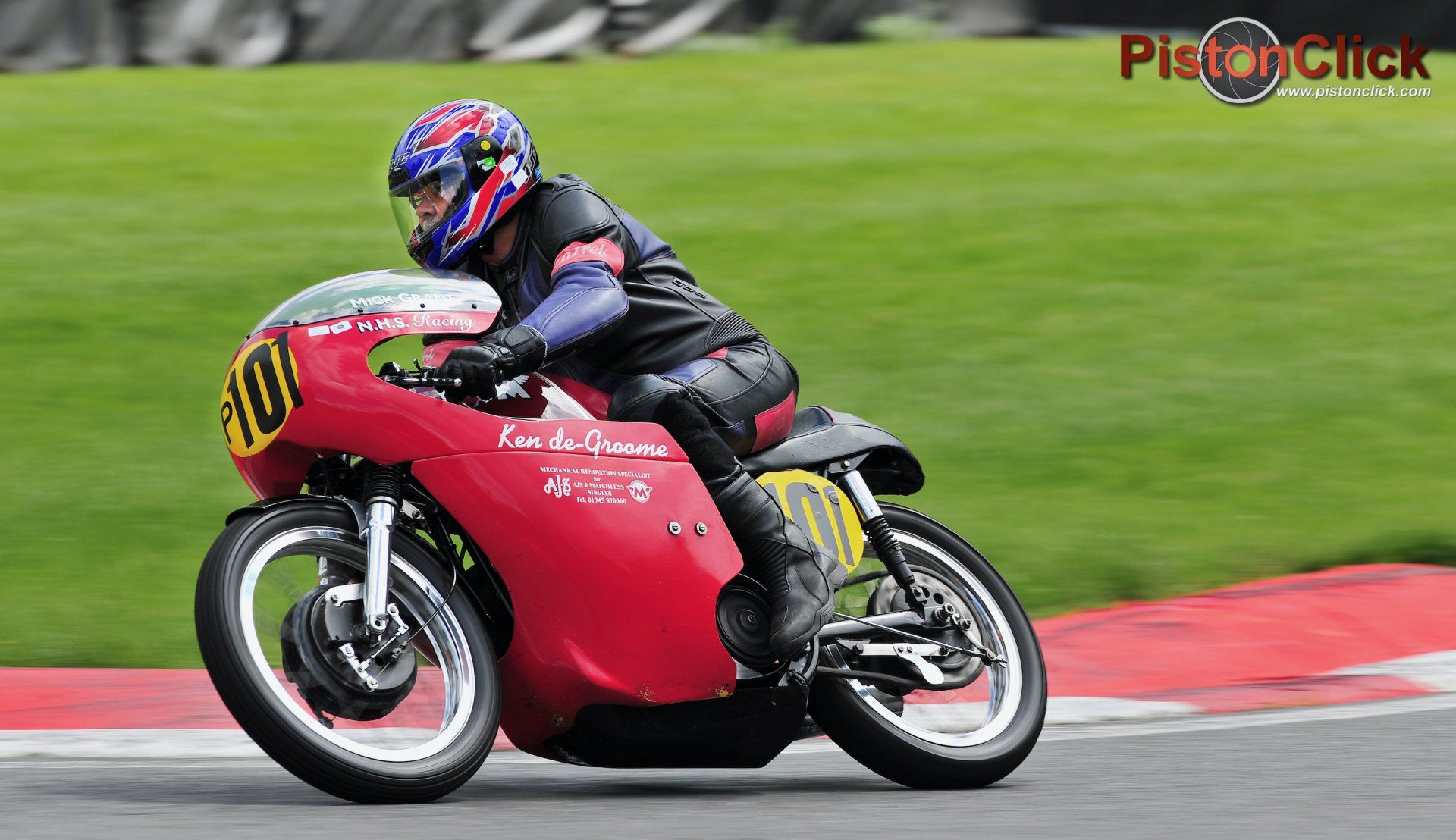Classic Motorcycle Racing Cadwell Park