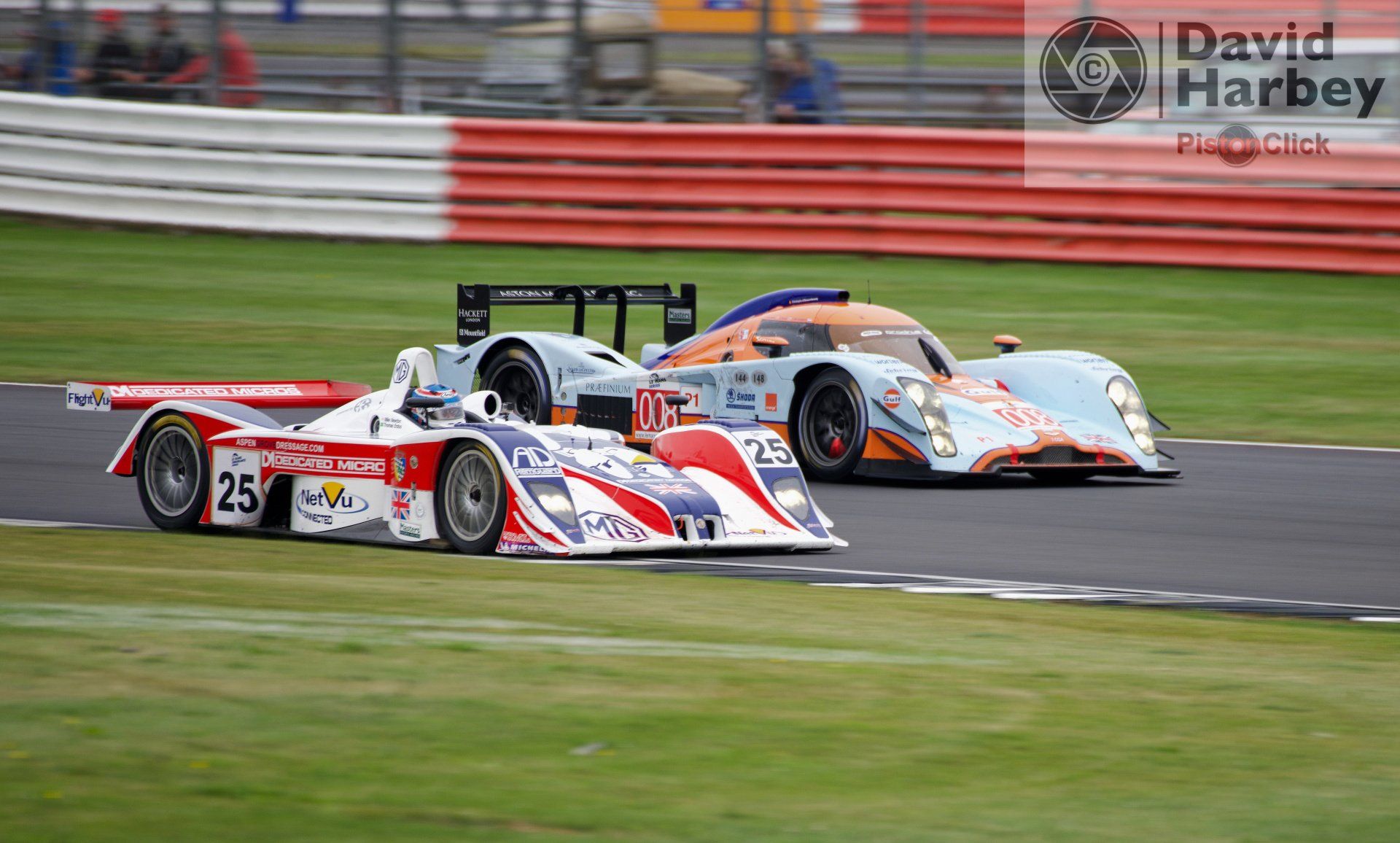 MG Lola P2